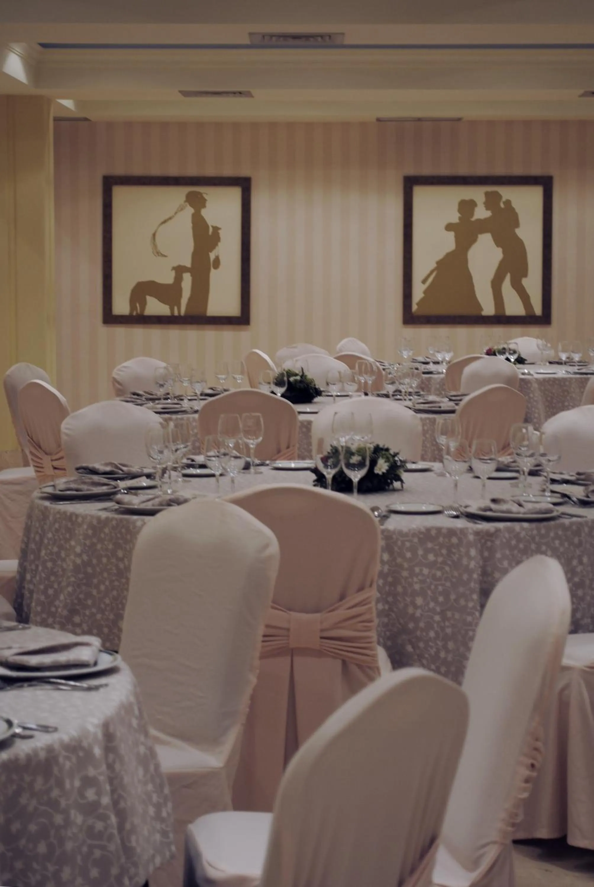 Banquet/Function facilities in Tudanca Miranda