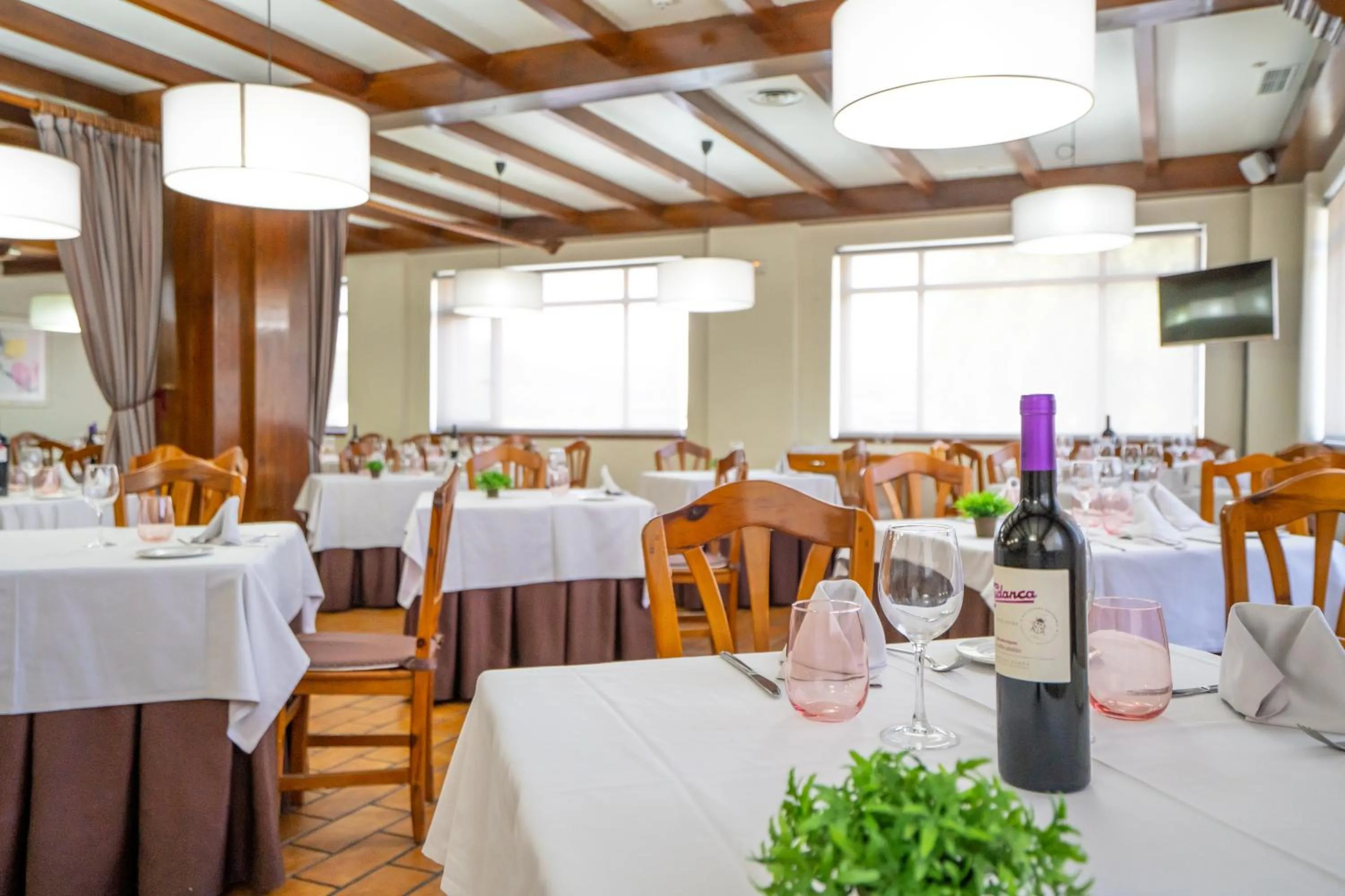 Restaurant/places to eat in Tudanca Miranda