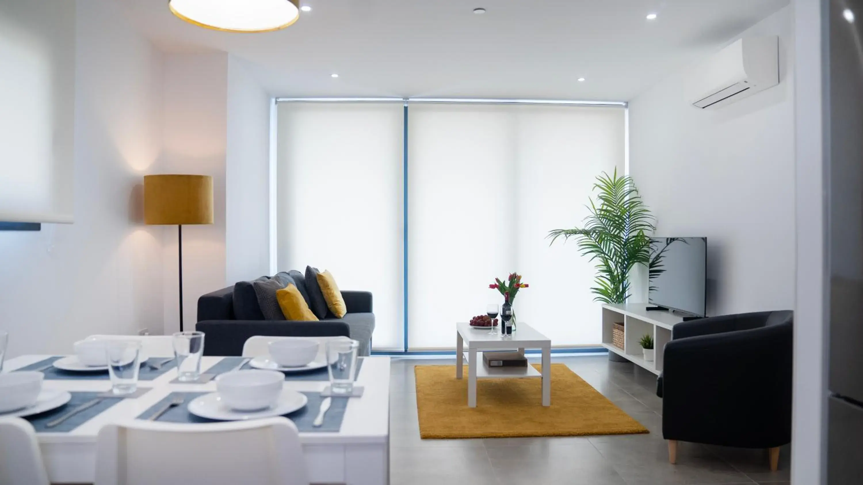 Deluxe Suite in E1 Suites & Spa aparthotel style - Gym & Spa Deluxe Suite in E1 Suites & Spa aparthotel style - Gym & Spa