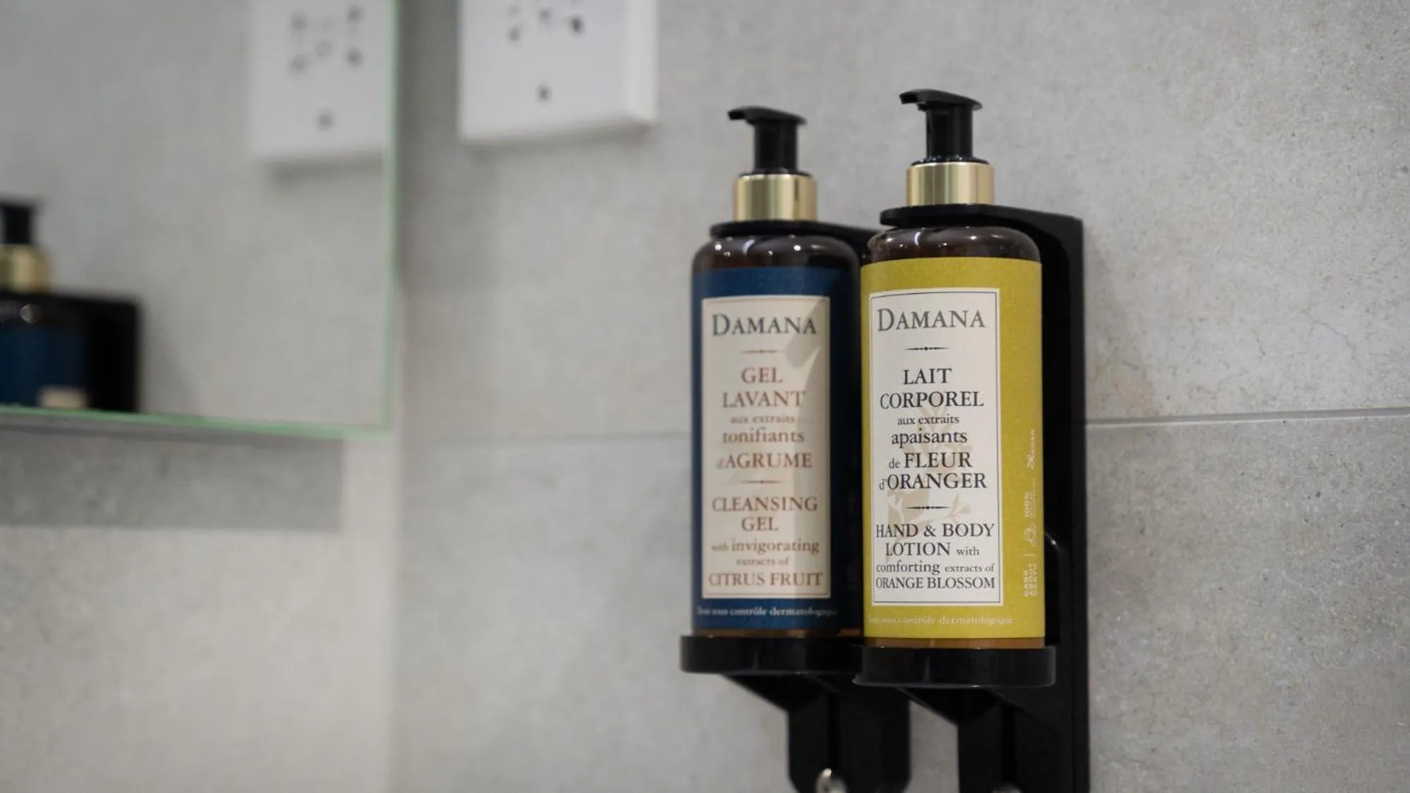 Shower in E1 Suites & Spa aparthotel style - Gym & Spa