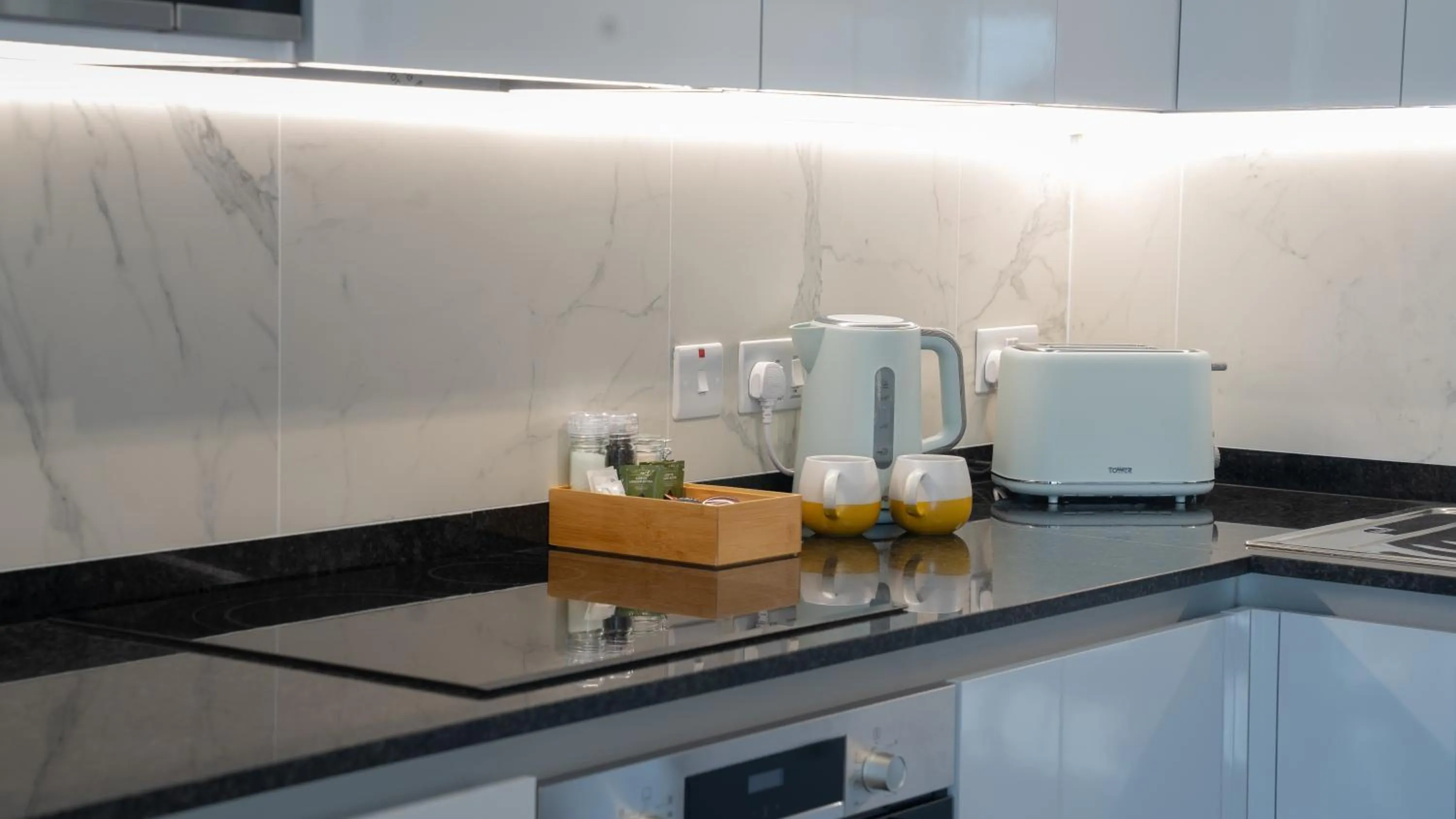 Kitchen or kitchenette in E1 Suites & Spa aparthotel style - Gym & Spa