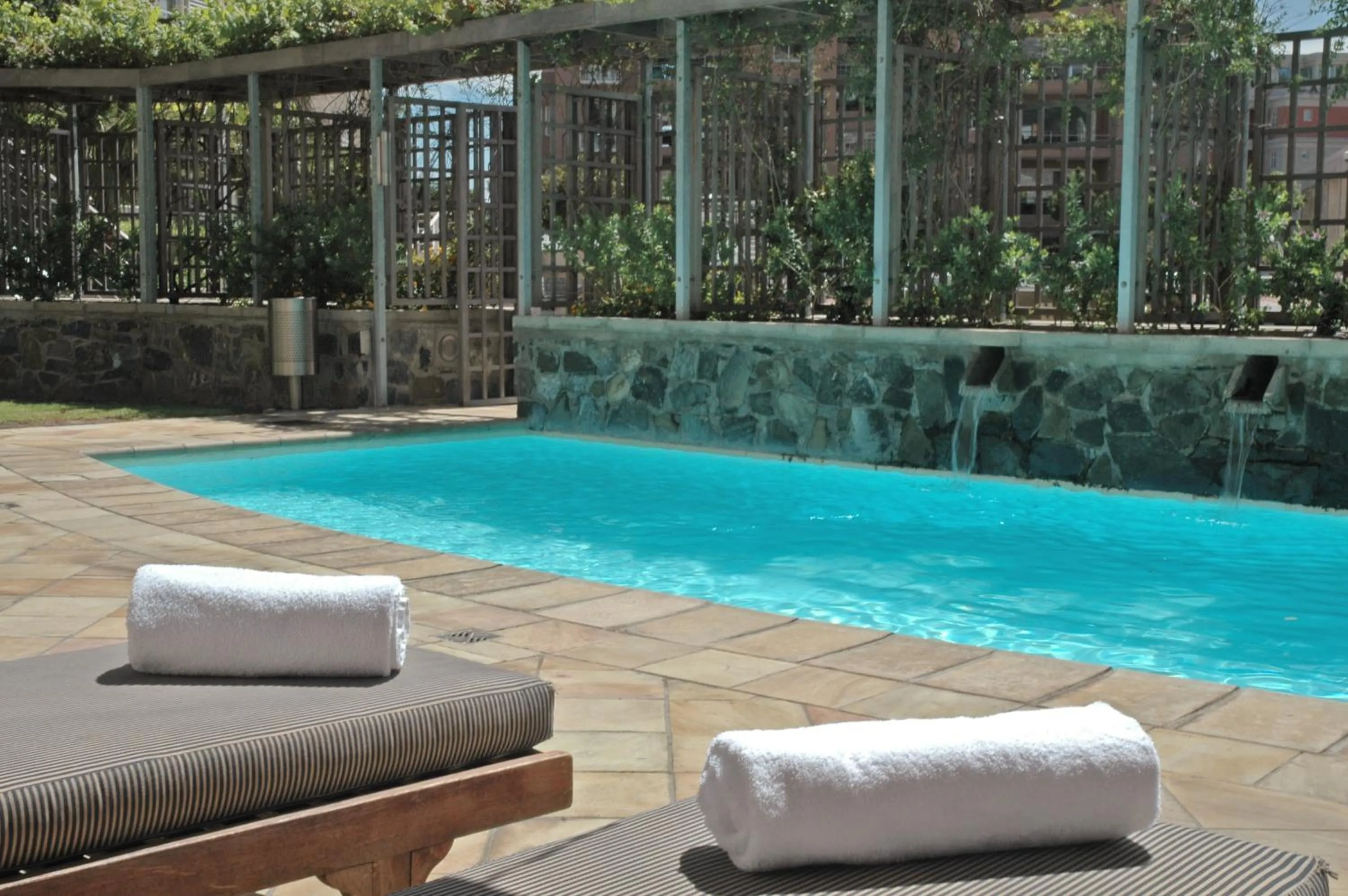 Swimming pool in One Bedroom Apartment - fully equipped Waterfront based, Va Marina Residential