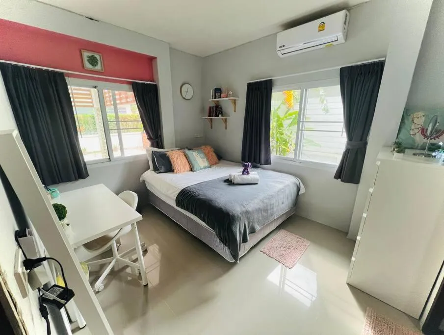 Bed in Holiday house near Lamai with swimming pool. 2 bedrooms