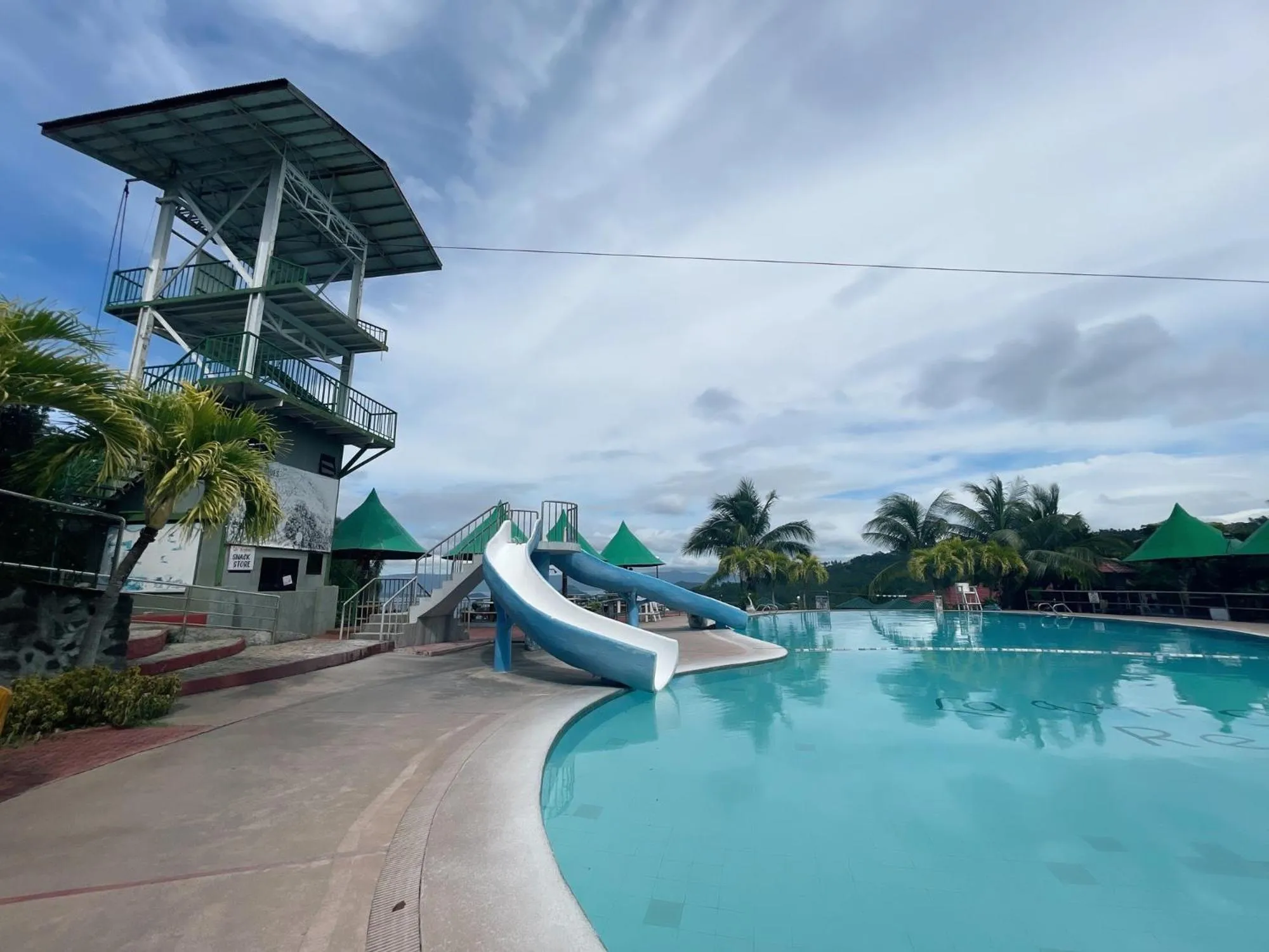 Swimming pool in La Virginia Leisure Park and Amusement