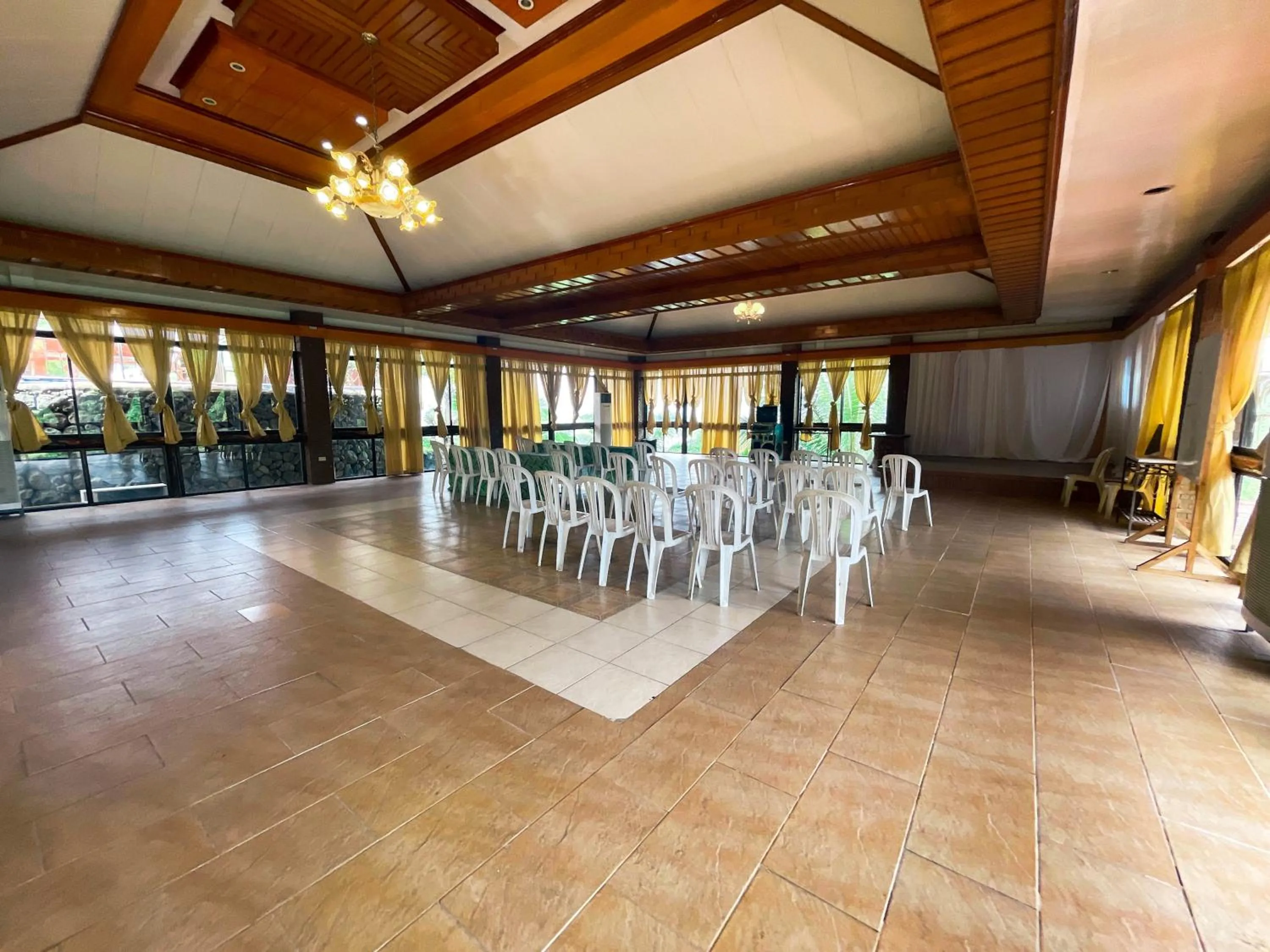 Property building in La Virginia Leisure Park and Amusement