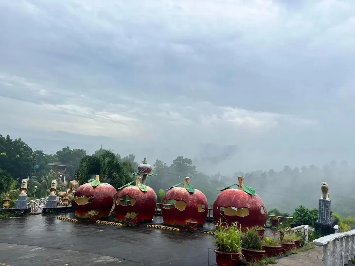 Property building in La Virginia Leisure Park and Amusement Property building in La Virginia Leisure Park and Amusement