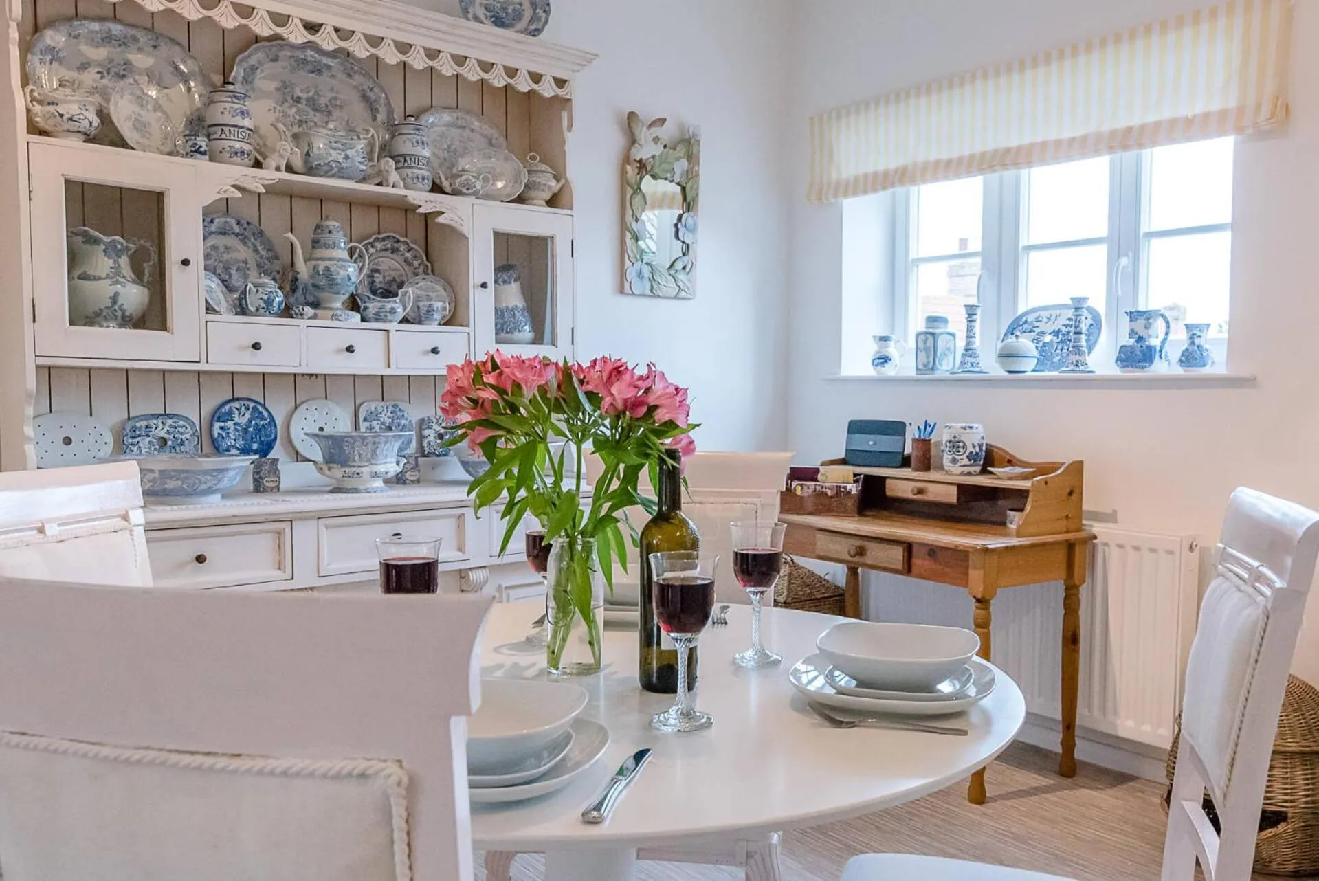 4 Ropers Court, Lavenham