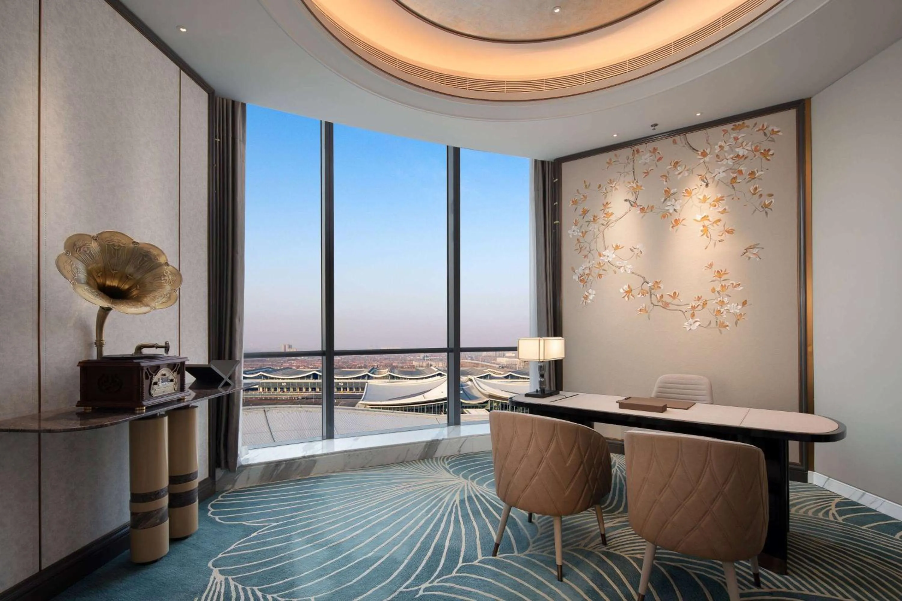 Photo of the whole room in Wyndham Grand Shanxi Xiaohe Xincheng