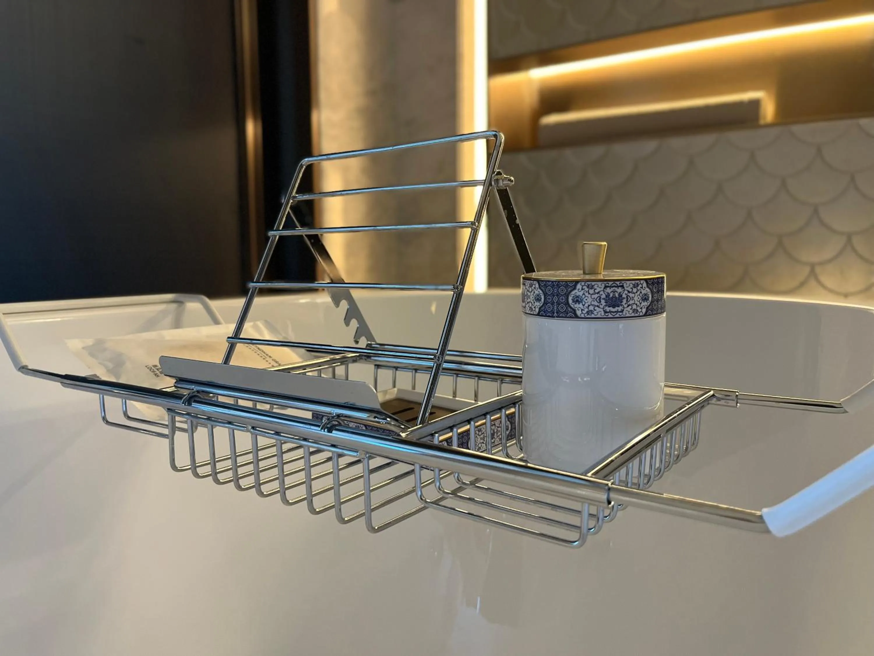 Toilet in Wyndham Grand Shanxi Xiaohe Xincheng