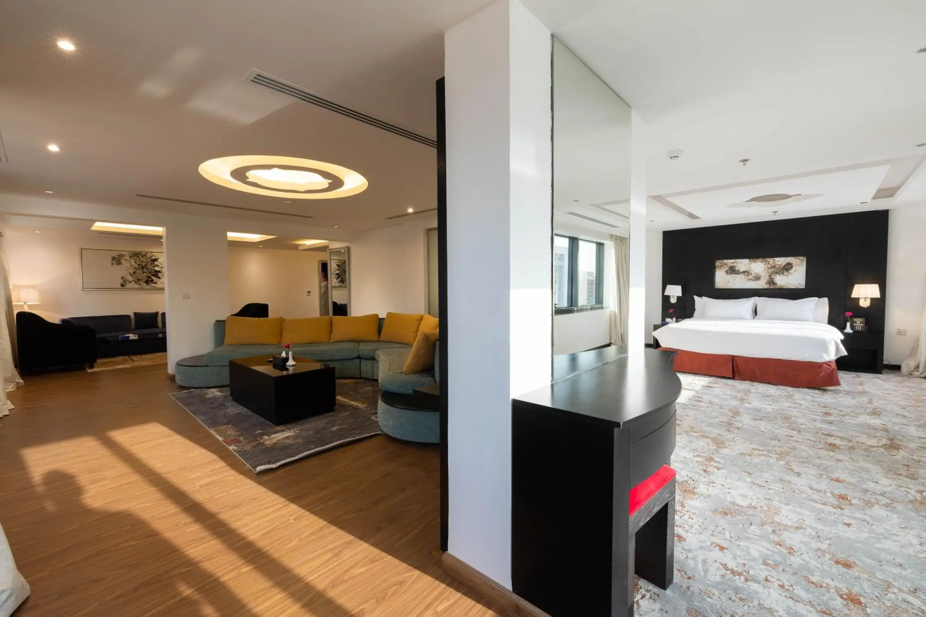 Living room, Bed in Mira Business Hotel Living room, Bed in Mira Business Hotel