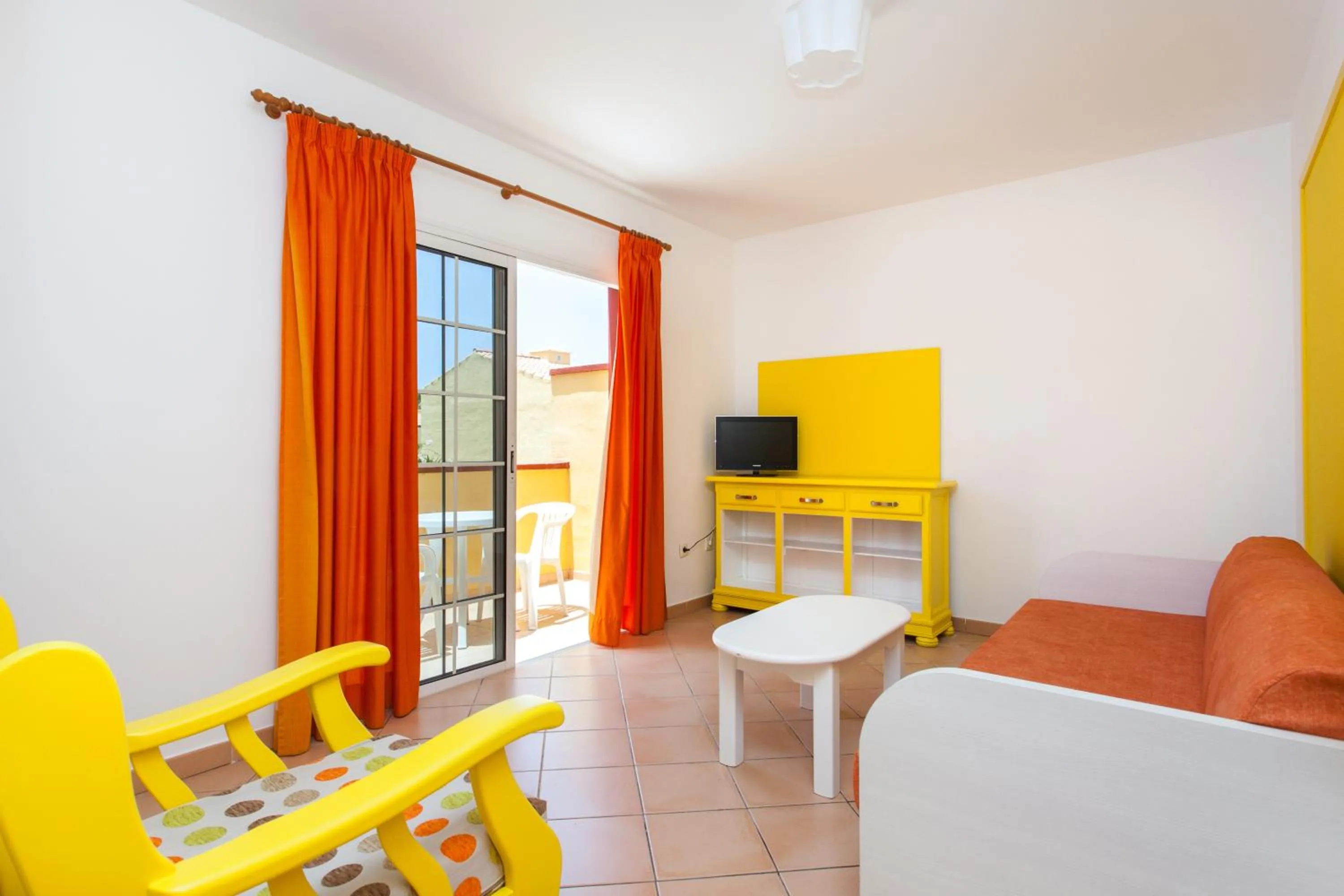 Living room in Apartamentos Maxorata Beach