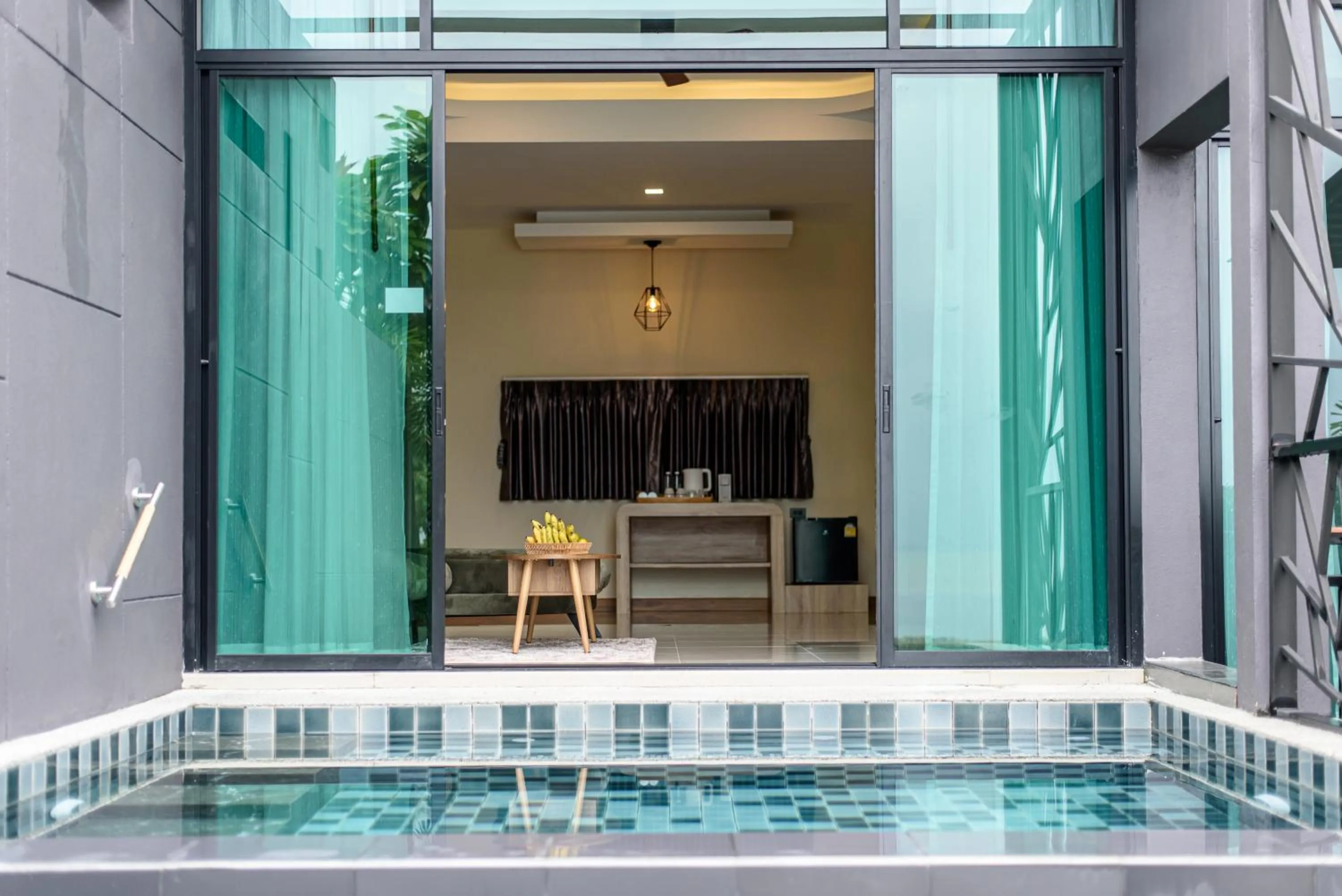 Swimming pool in Mangrovebay Krabi Beachfront Pool Villa