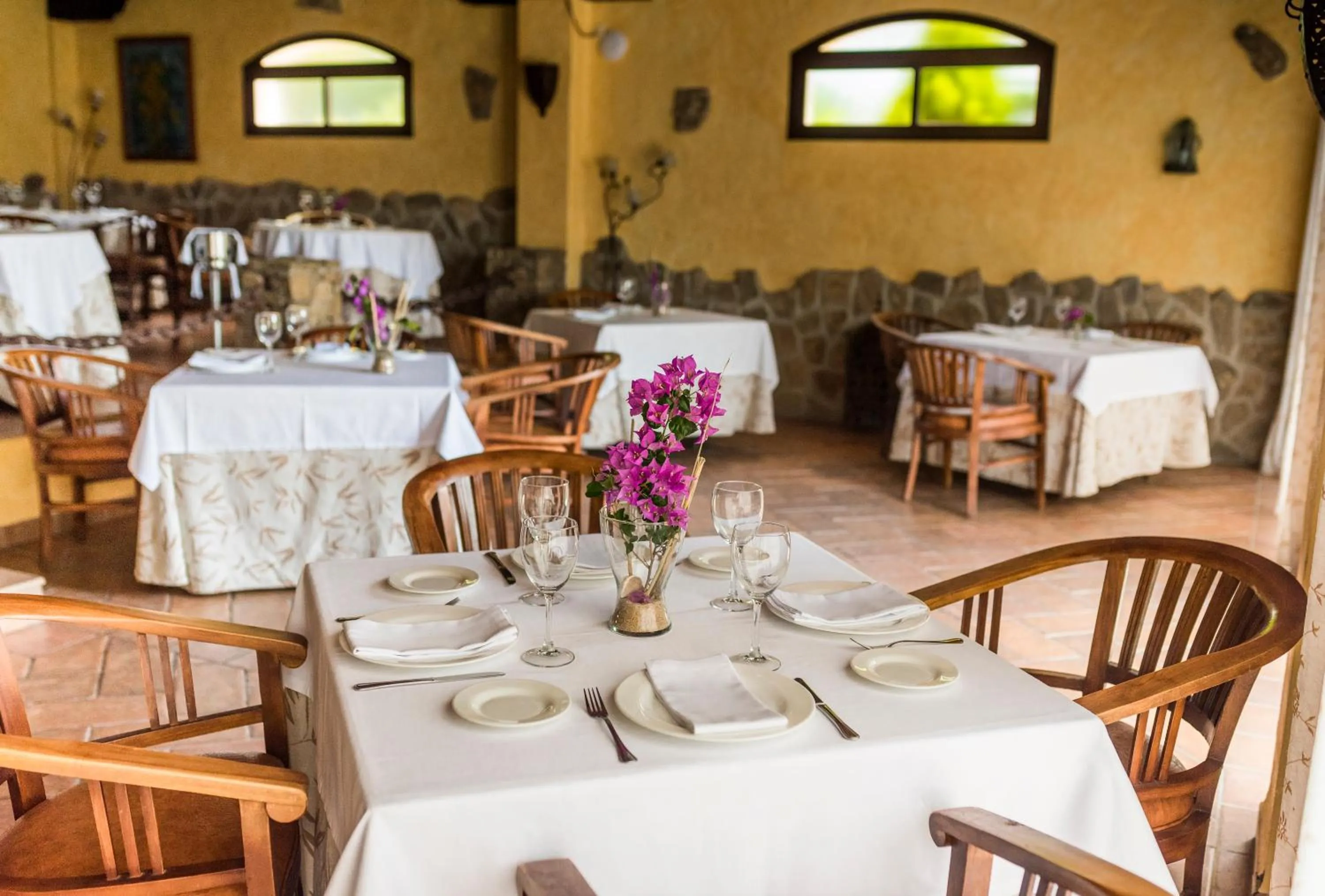 Restaurant/places to eat in El Cortijo de Zahara by QHotels