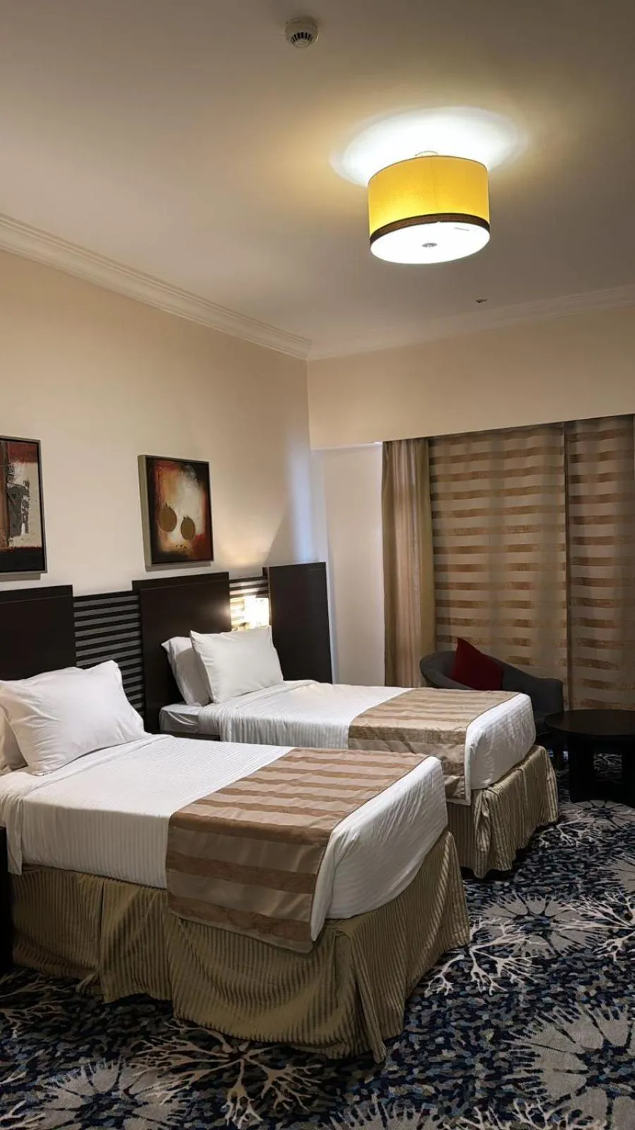 Bed in Al Hidayah Towers Hotel
