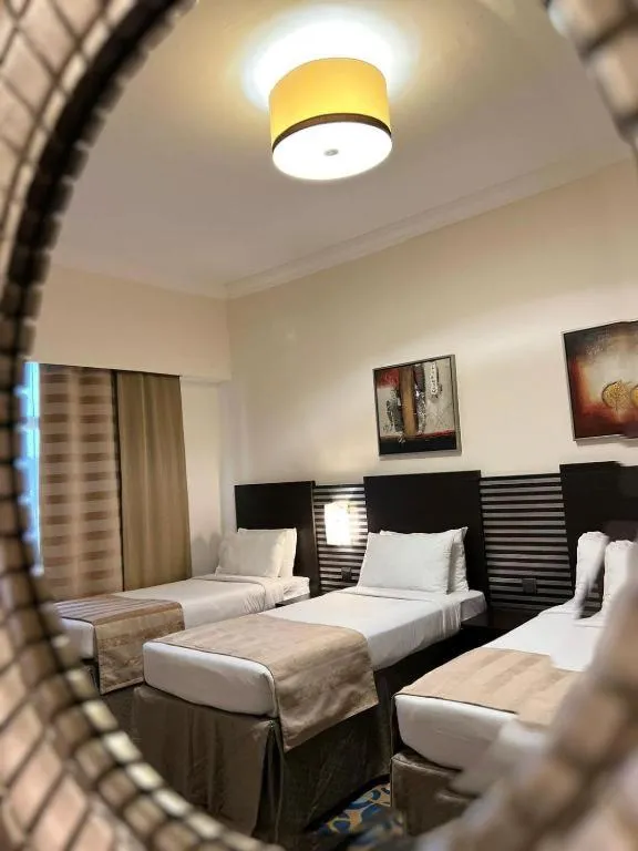 Bedroom, Bed in Al Hidayah Towers Hotel