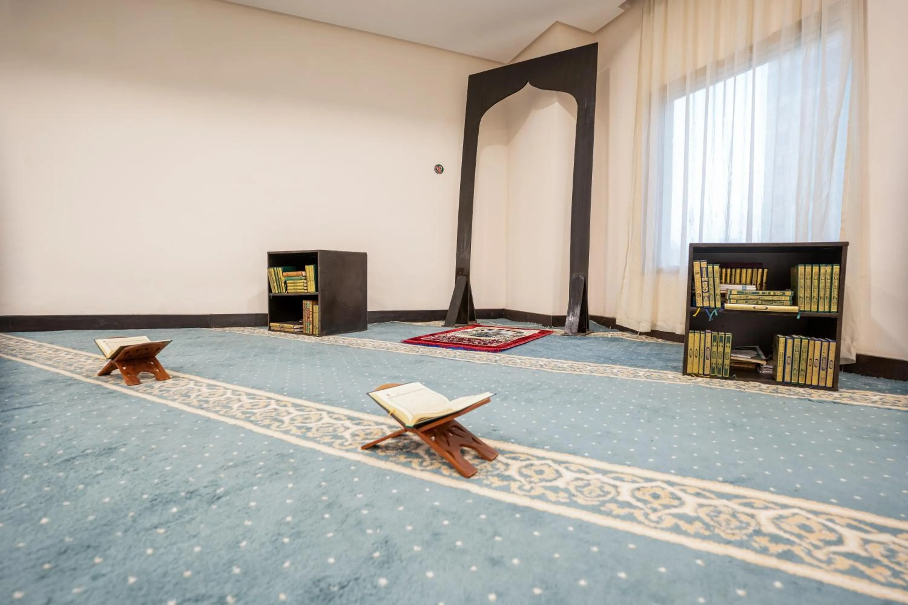 Area and facilities, Bed in Al Hidayah Towers Hotel