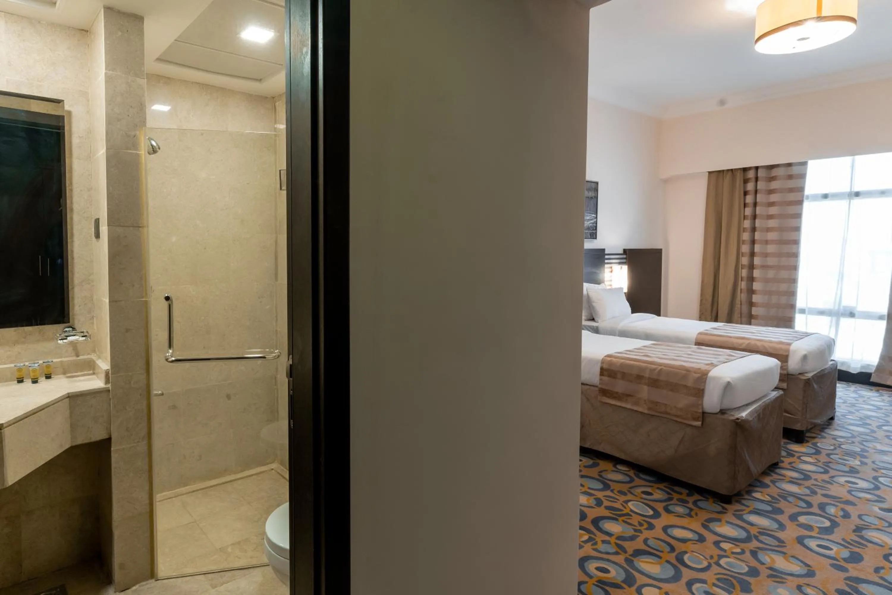Bedroom, Bed in Al Hidayah Towers Hotel