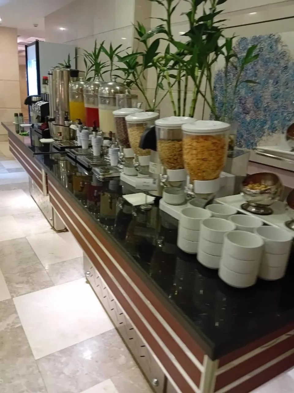 Buffet breakfast in Al Hidayah Towers Hotel