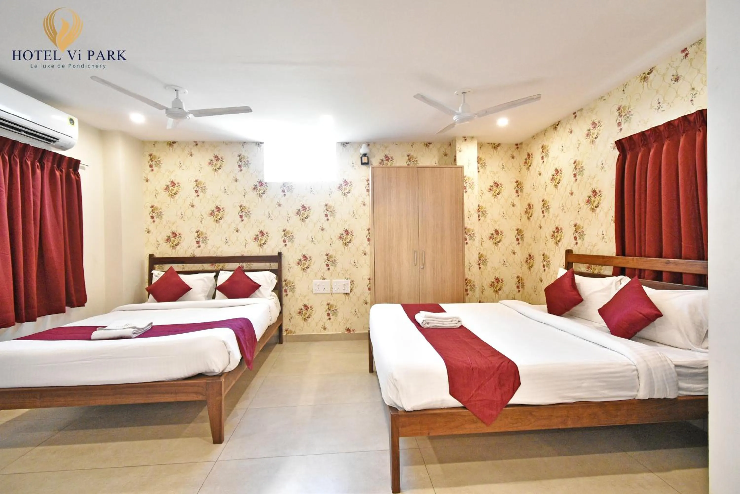 Bed in Hotel Vi Park - City Centre