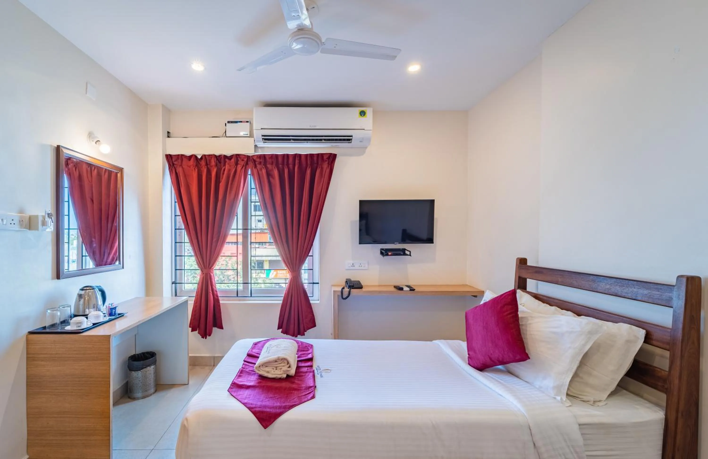 Bed in Hotel Vi Park - City Centre