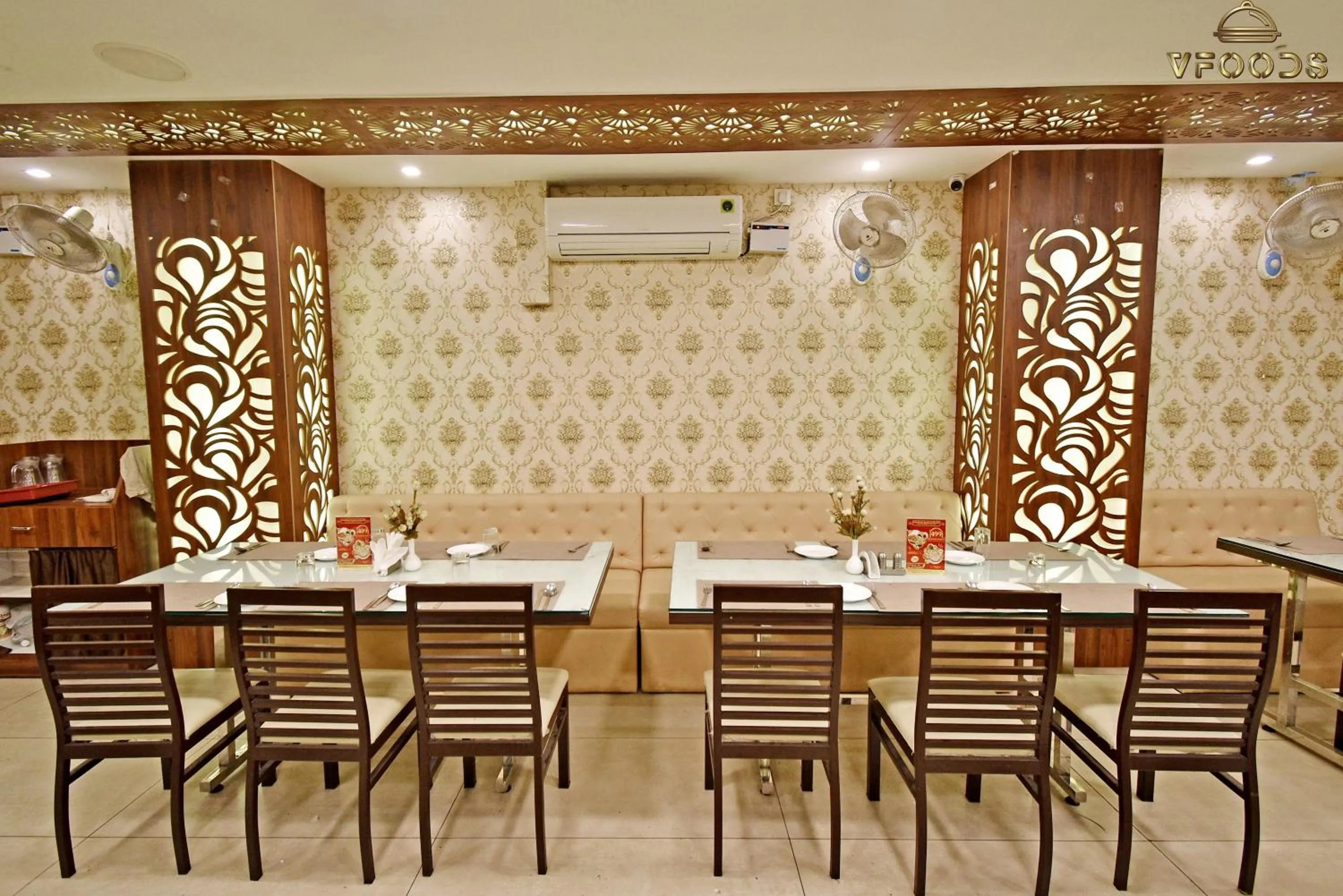 Restaurant/places to eat in Hotel Vi Park - City Centre