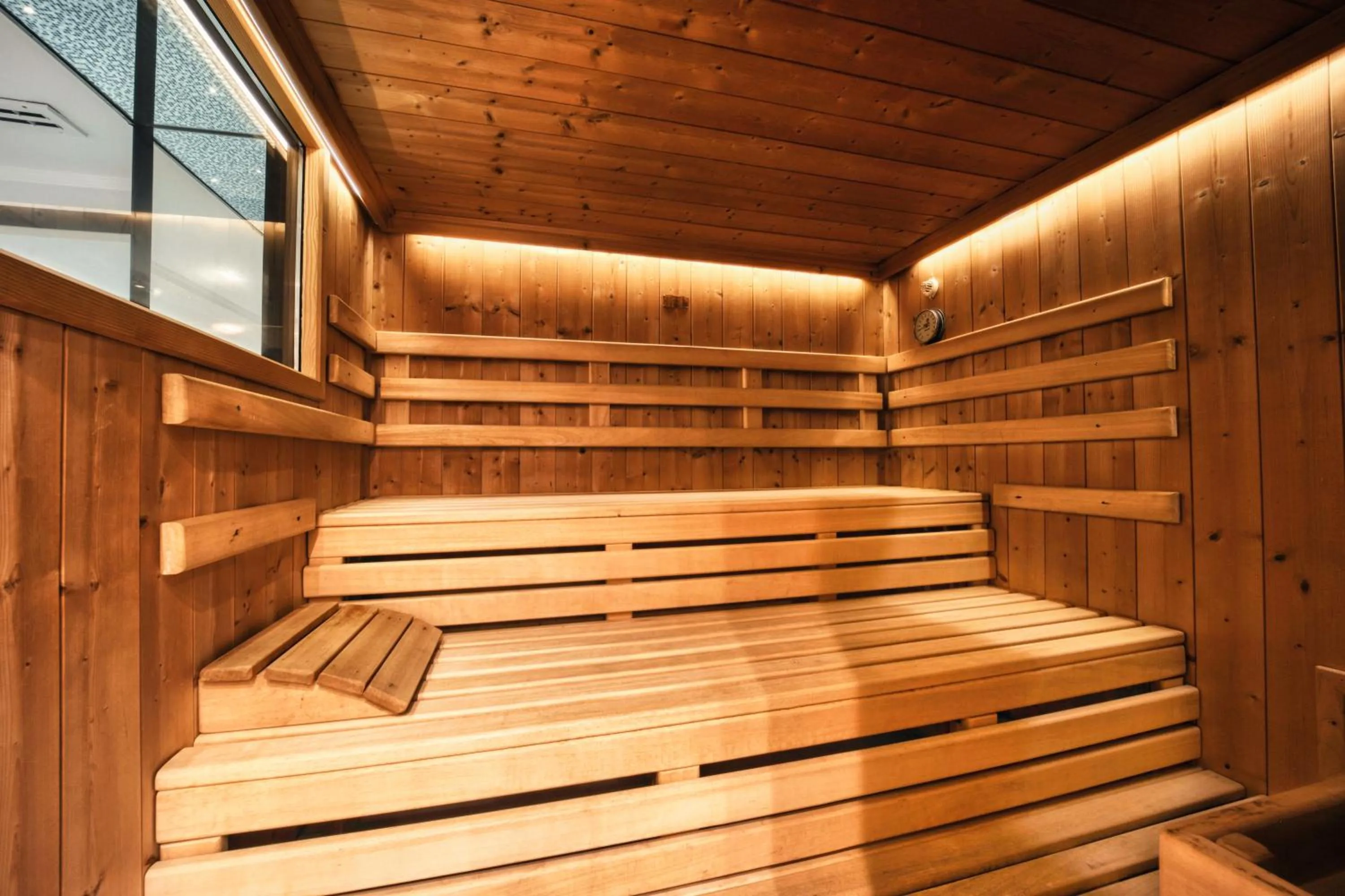 Sauna in Das Kronberg Hotel - Adults Only - inkl Soft- und Heißgetränkeflat