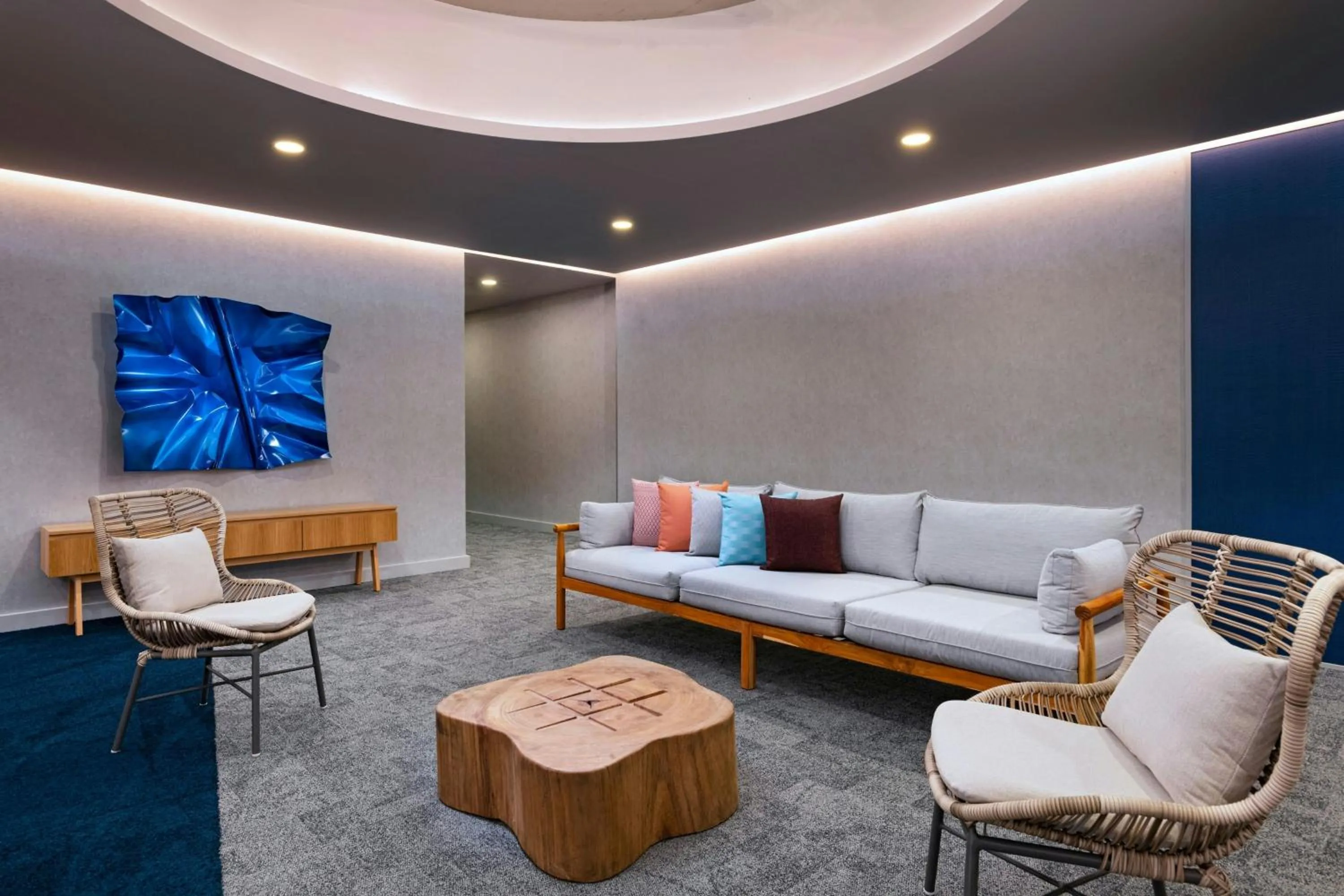 Lounge or bar in Aloft Playa del Carmen