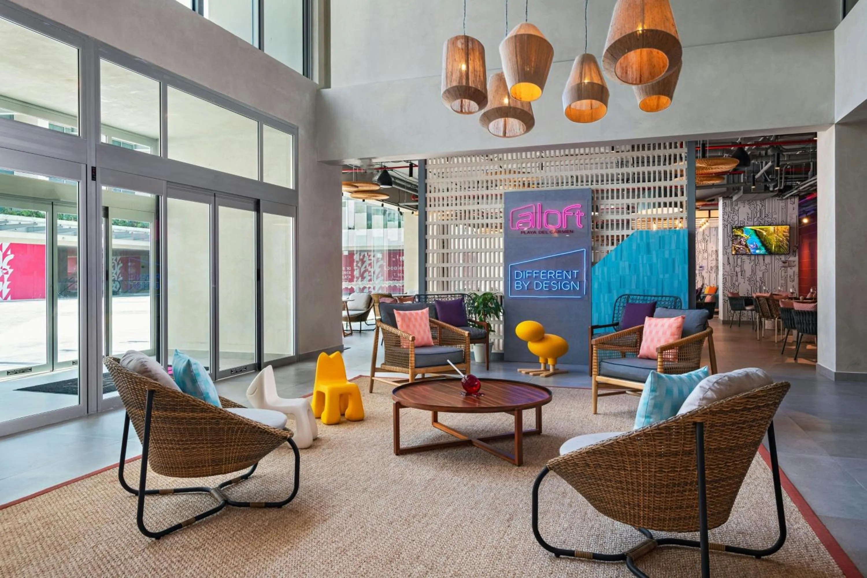 Lobby or reception in Aloft Playa del Carmen