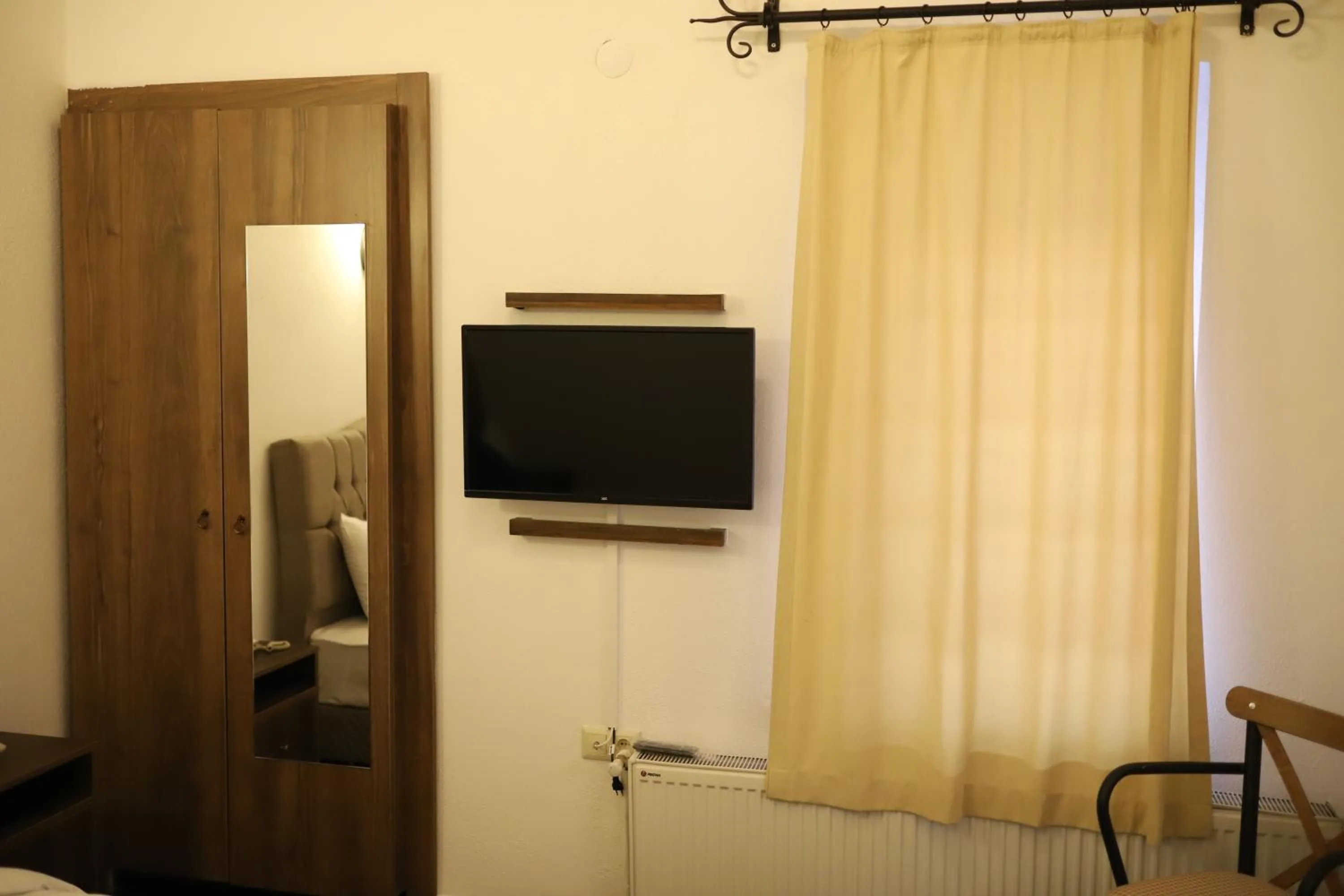 TV and multimedia in Fibar Hotel Zincirlihan