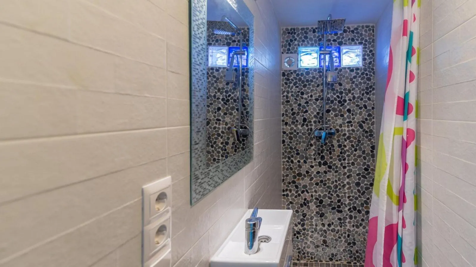 Bathroom in Casa La Pradera Antequera by Ruralidays