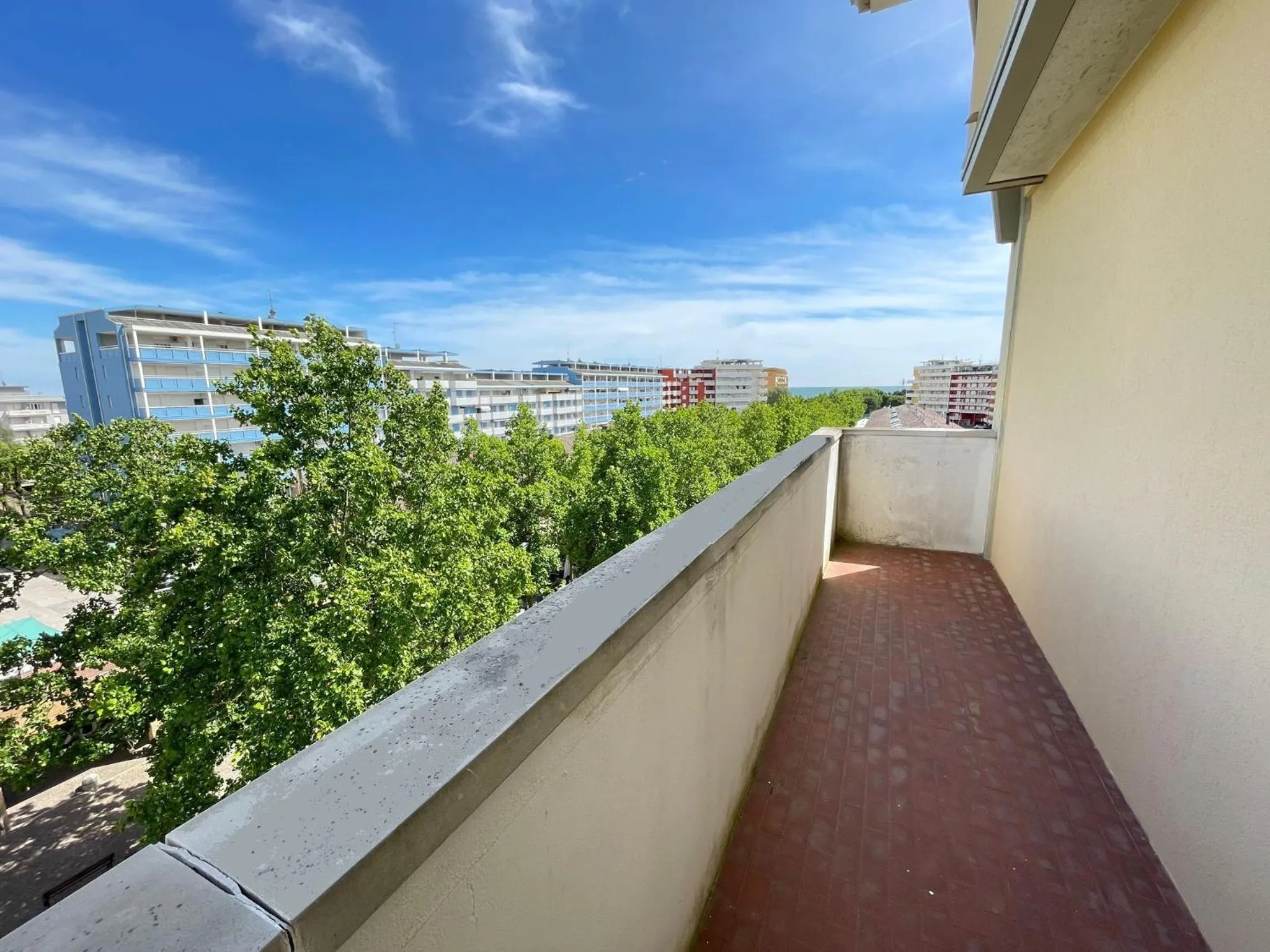 Balcony/Terrace in Spacious apartment near the beach