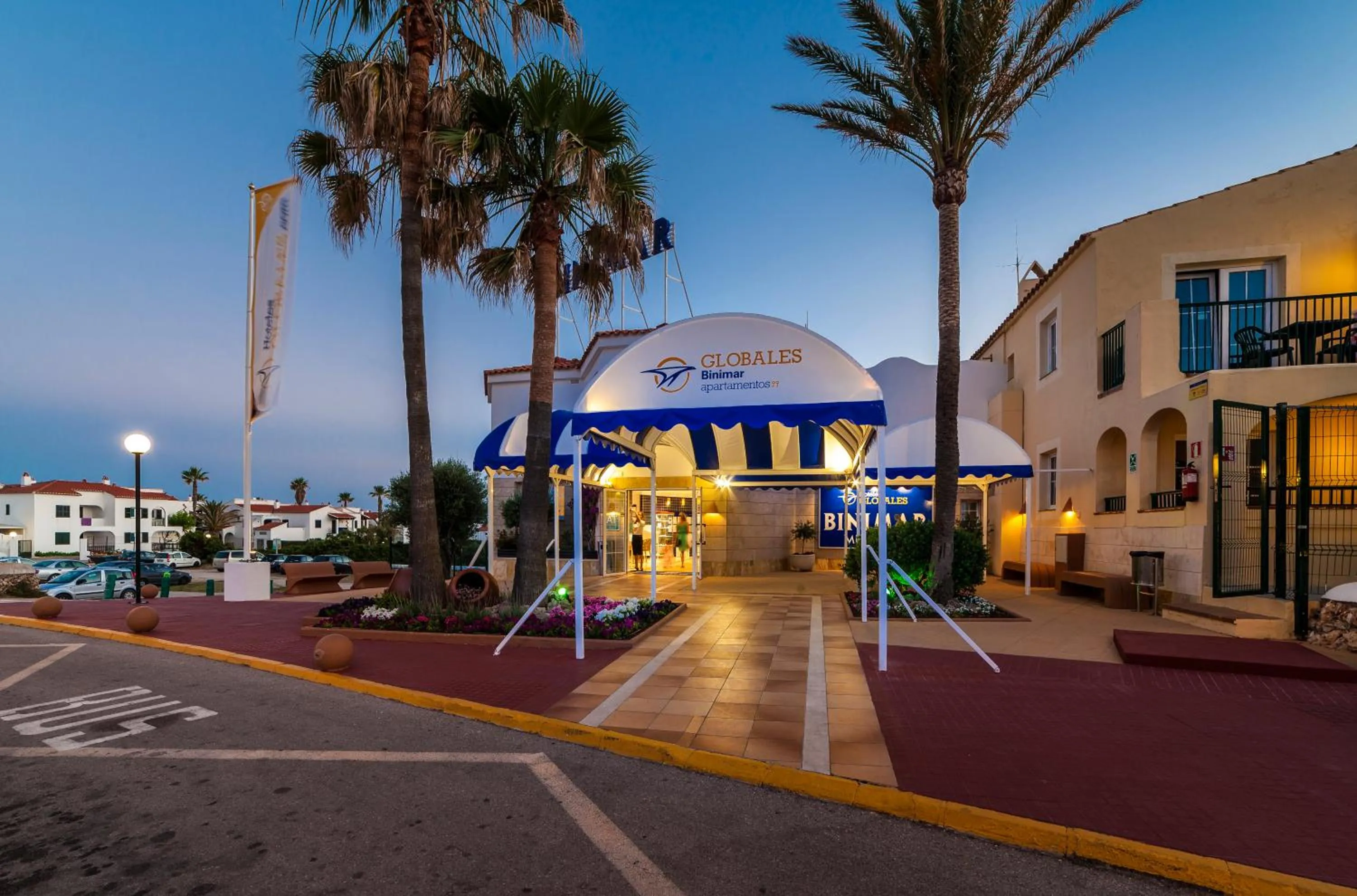 Lobby or reception in Globales Binimar