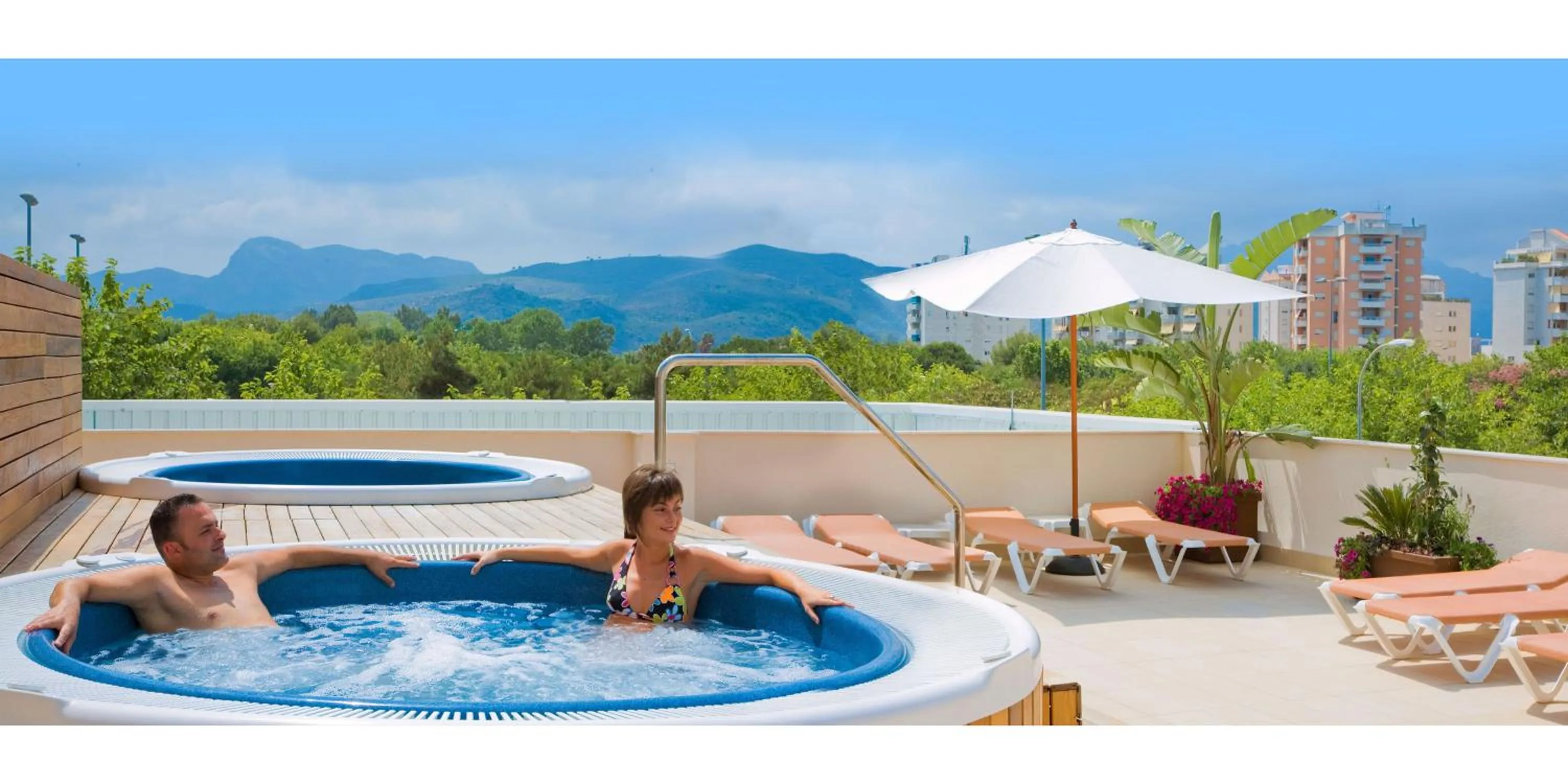 Facade/entrance in Hotel RH Bayren Parc