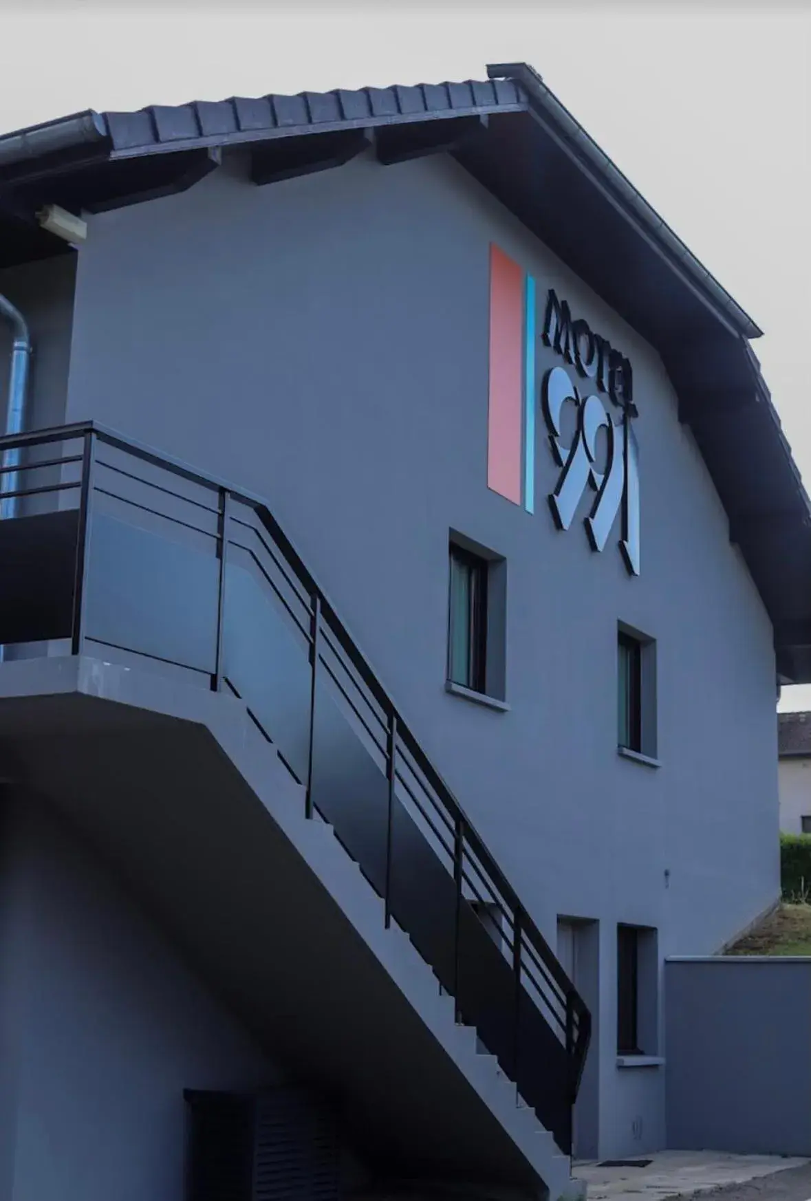 Property building in Motel 991 Property building in Motel 991