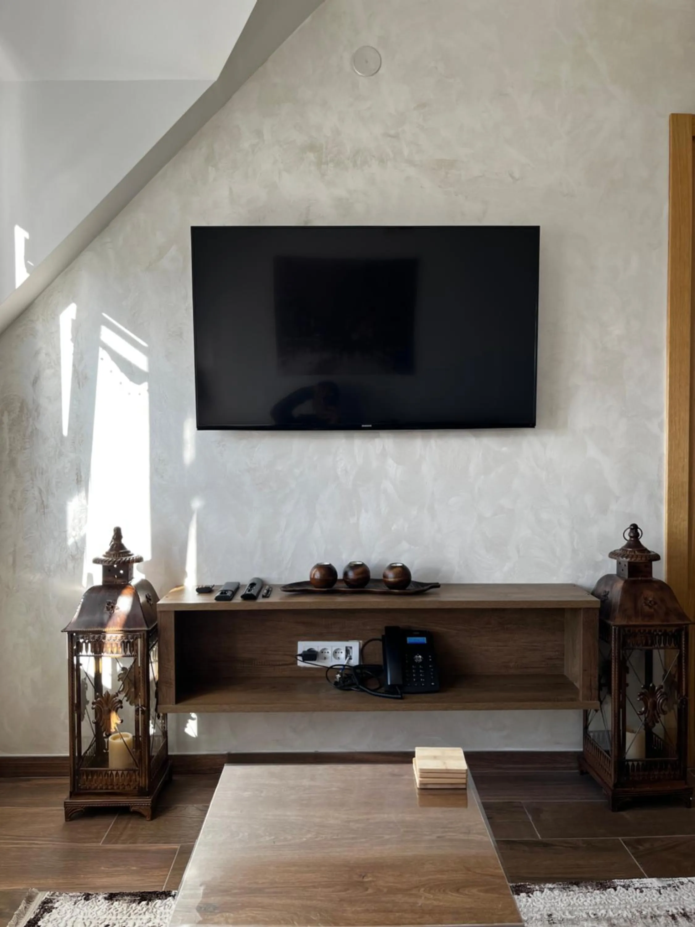 TV and multimedia in Apartments Myna in Kraljevi Cardaci