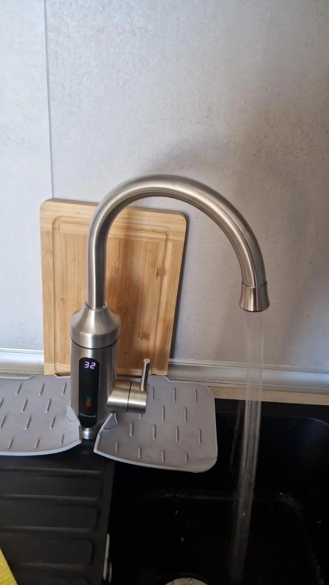 Kitchen or kitchenette in Apartments Myna in Kraljevi Cardaci