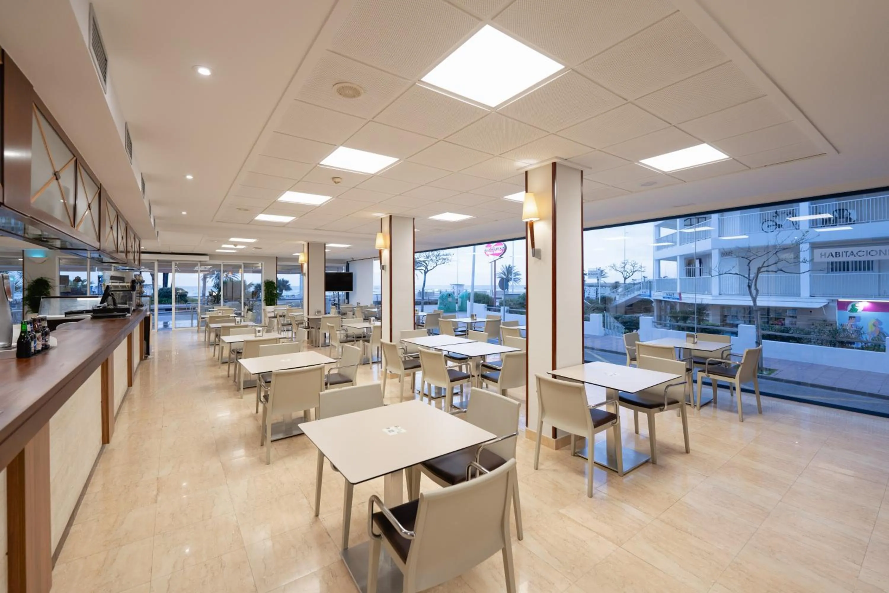 Lounge or bar in Hotel RH Riviera - Adults Only