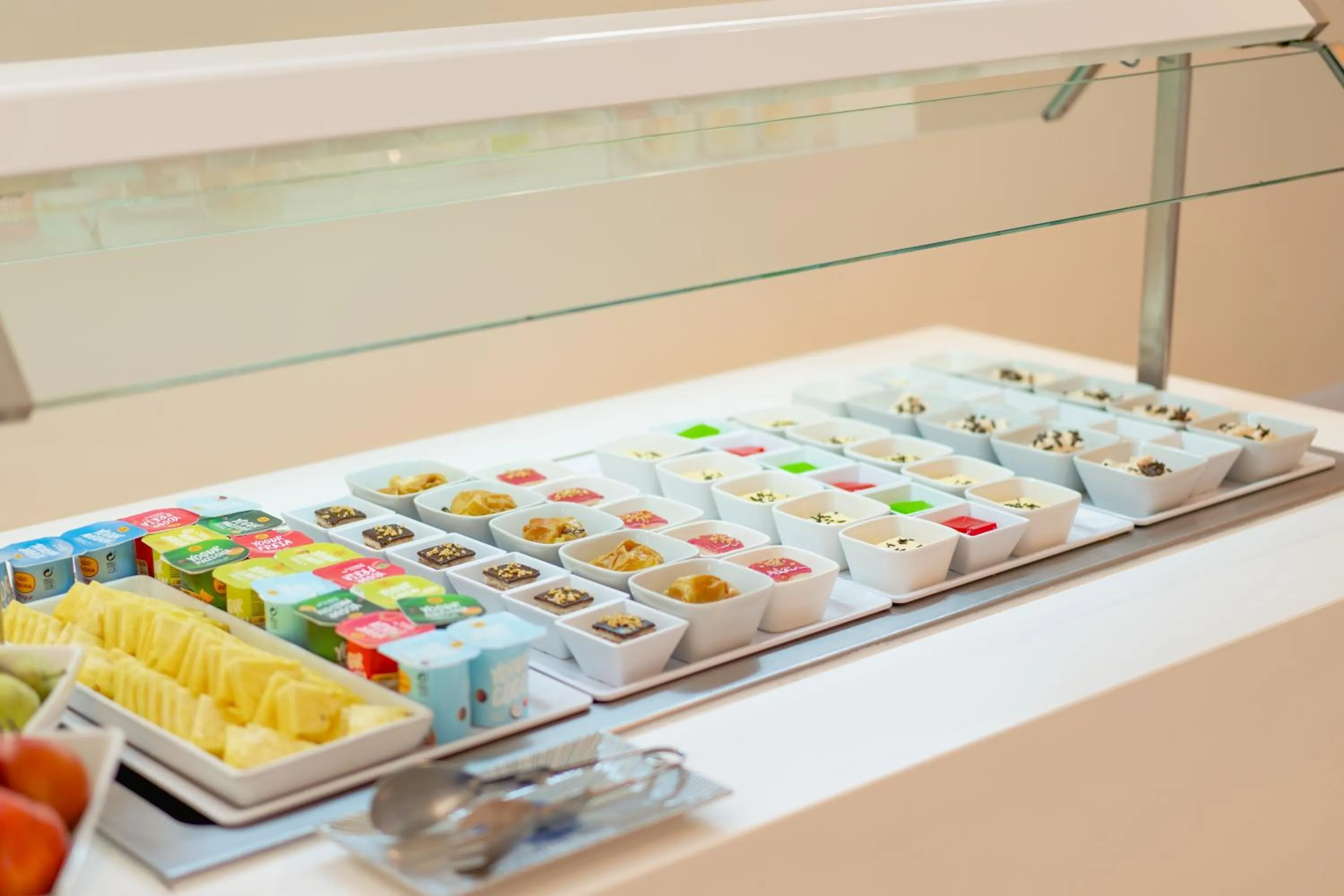 Restaurant/places to eat in Hotel Internacional