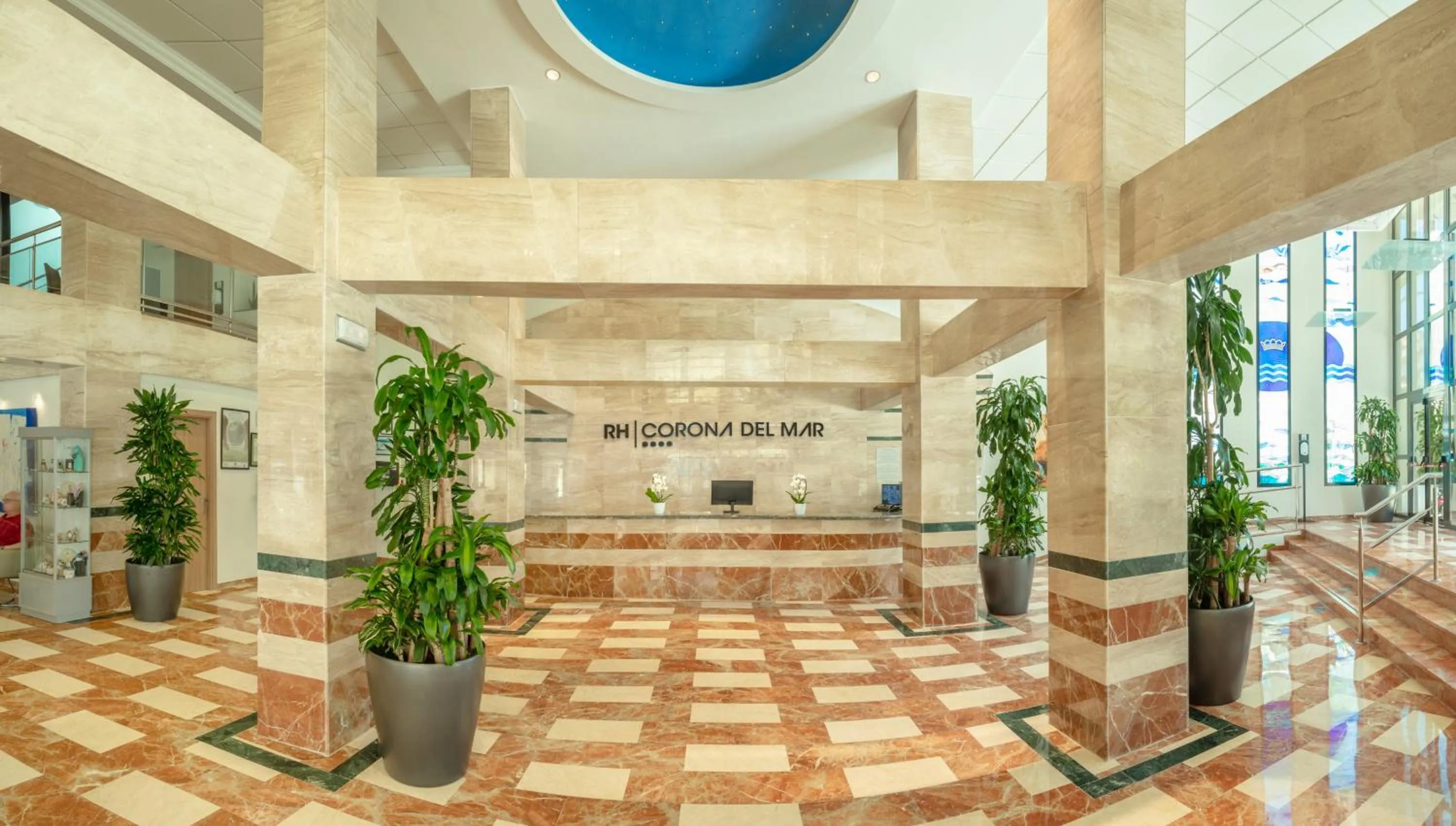 Lobby or reception in Hotel RH Corona del Mar 4* Sup