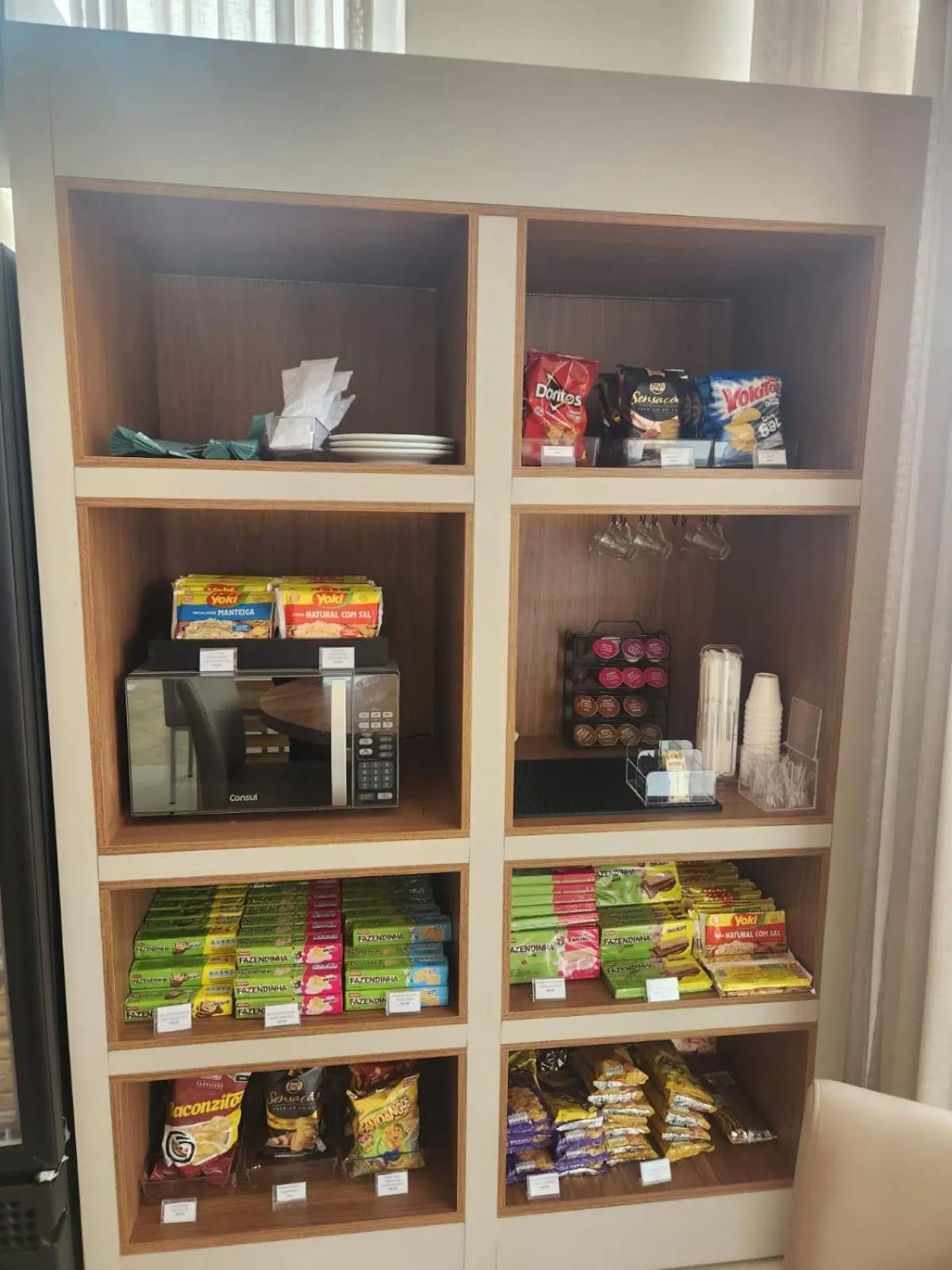 Supermarket/grocery shop in Linhares Design Hotel