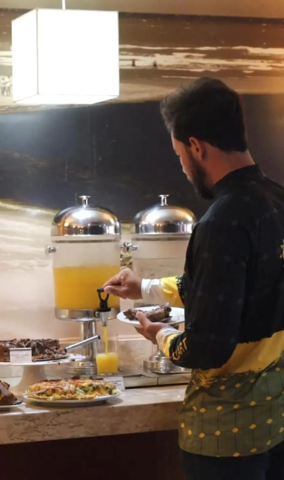 Breakfast in Linhares Design Hotel