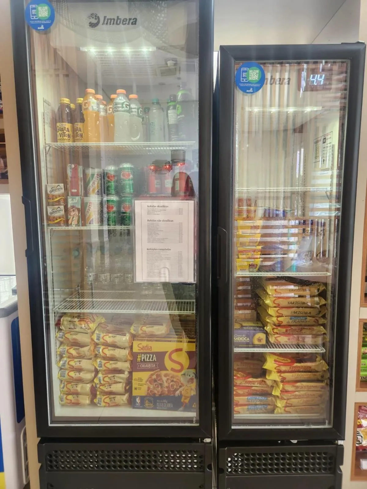 Supermarket/grocery shop in Linhares Design Hotel