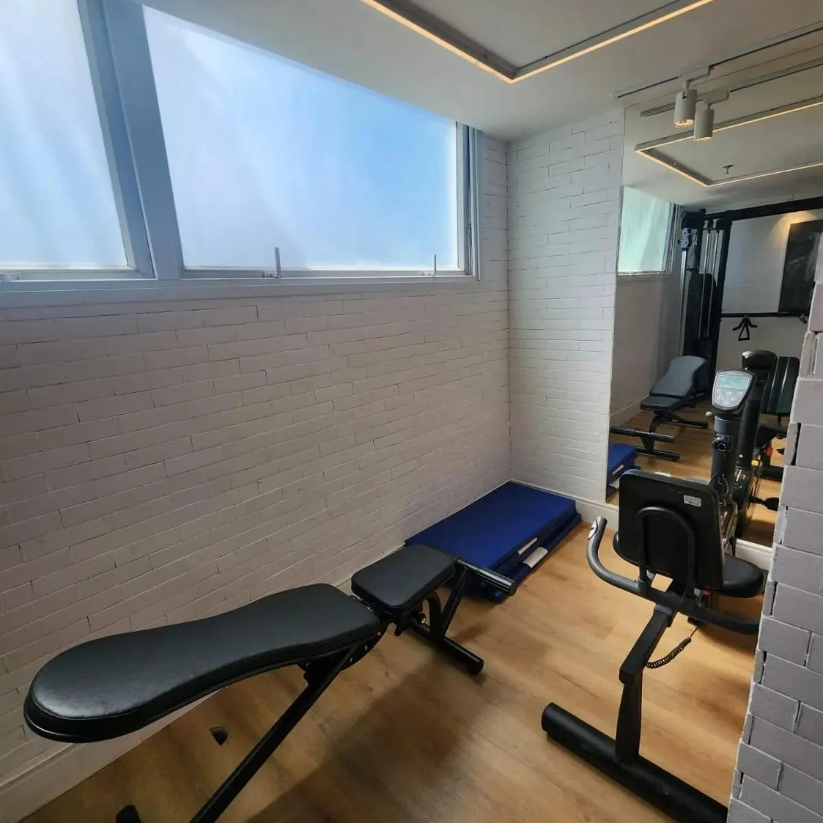 Fitness centre/facilities in Linhares Design Hotel