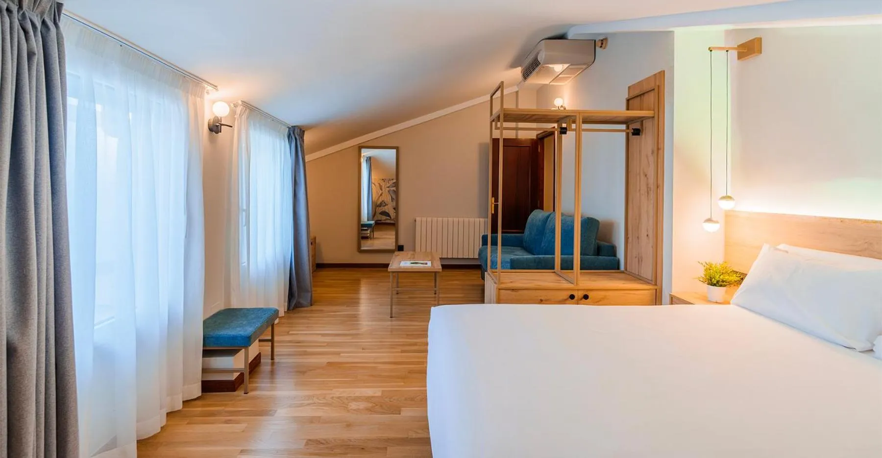 Bed in Spirit Hotel Ciudad de Burgos