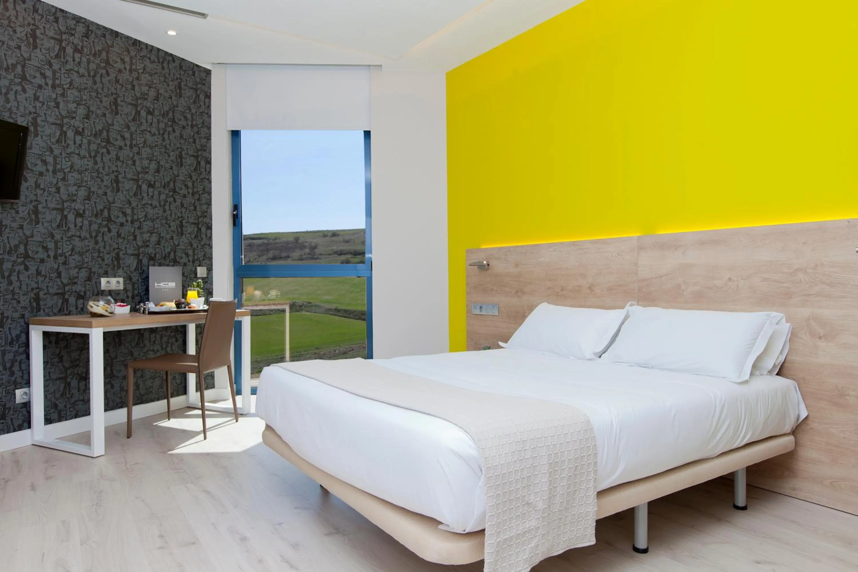 Area and facilities, Bed in Spirit Hotel Ciudad de Burgos