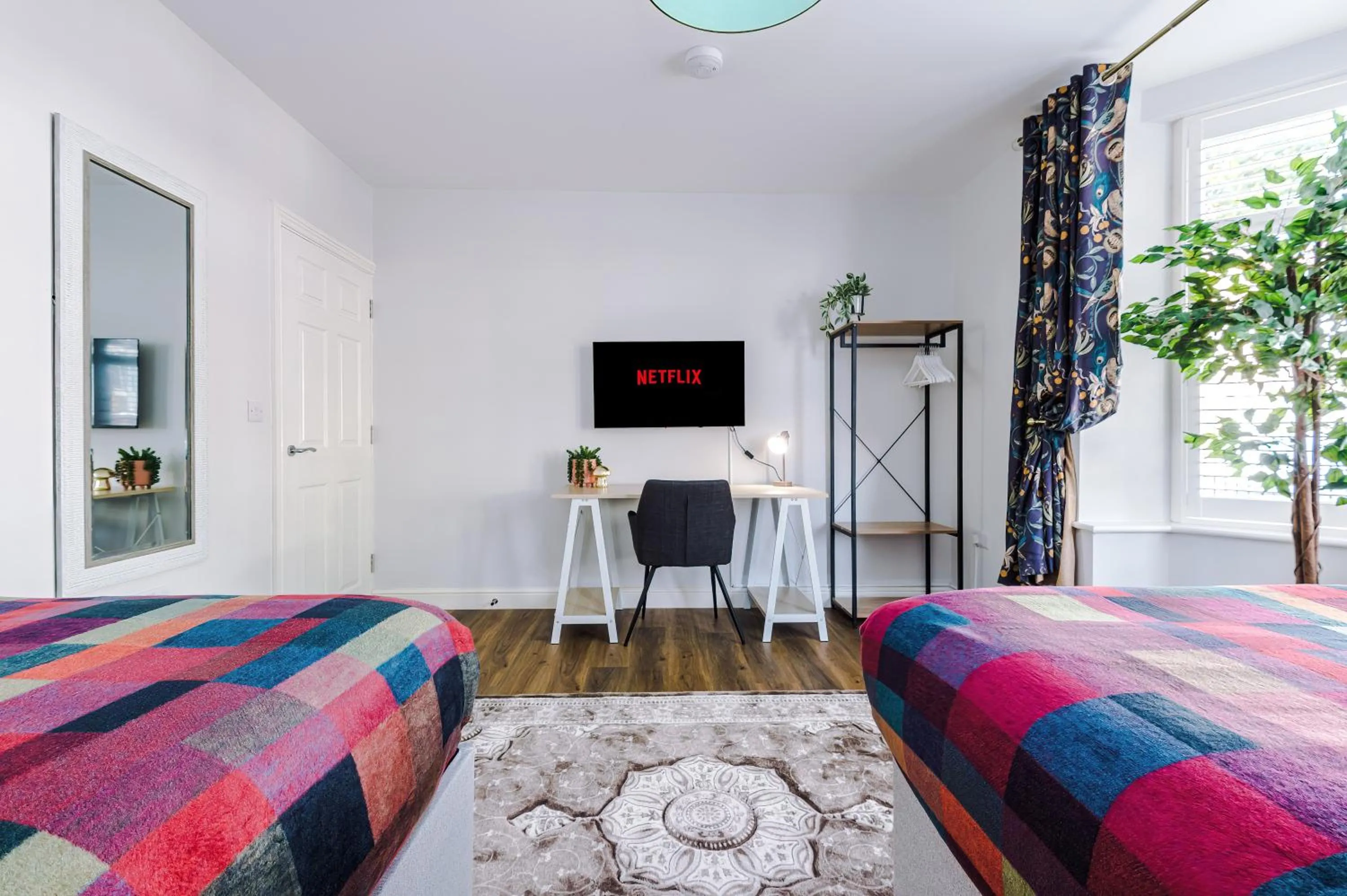 Bed in Beechwood Lodge Serviced Apartment