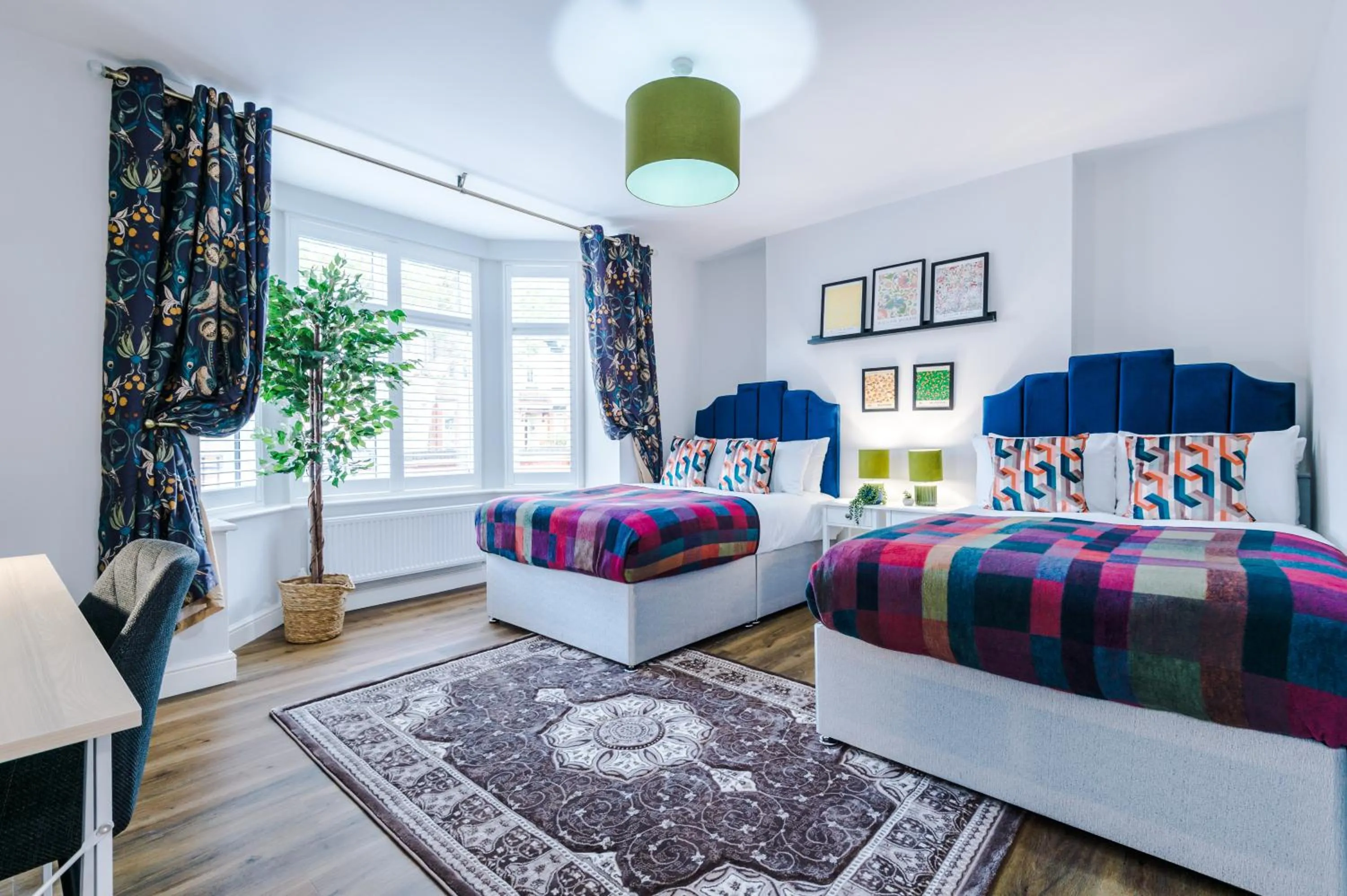 Bed in Beechwood Lodge Serviced Apartment