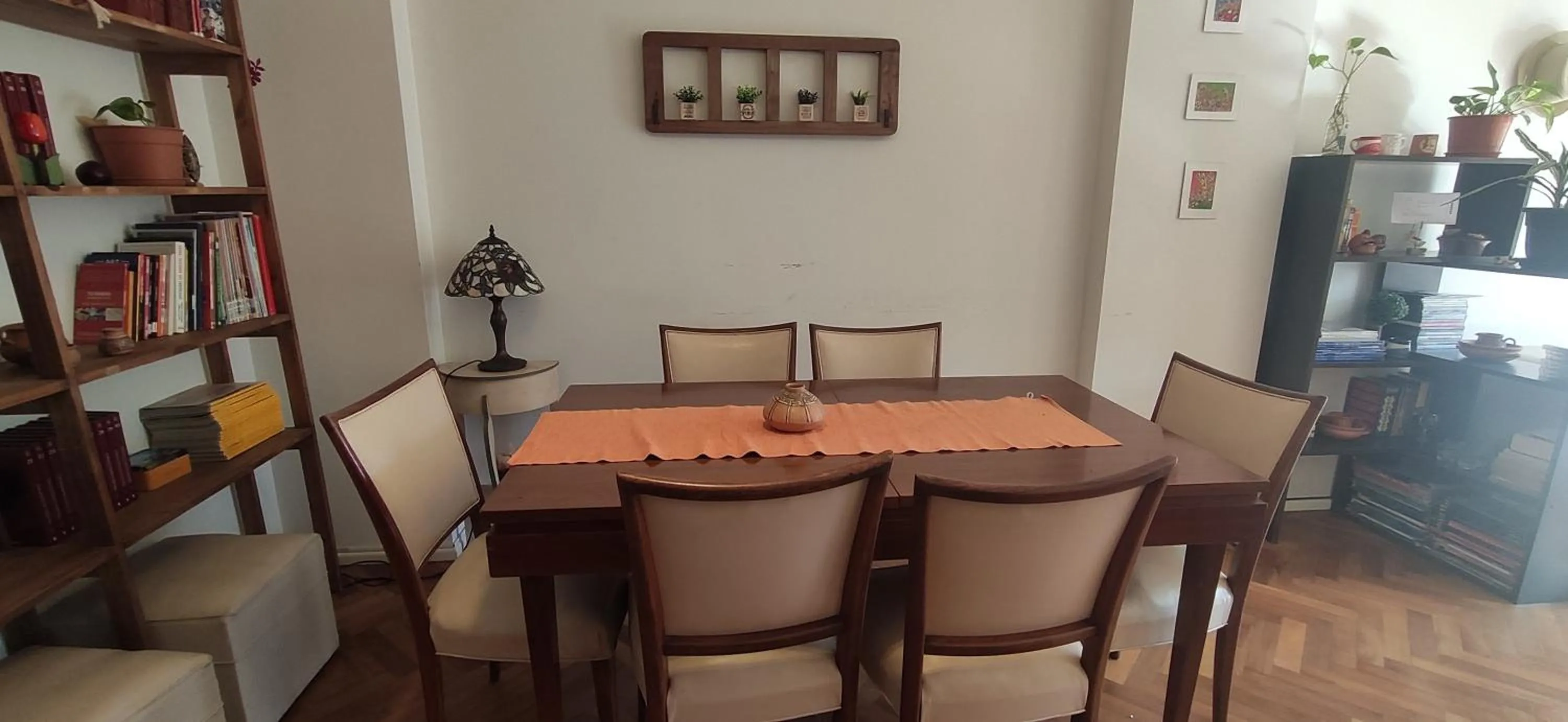 Living room in Balvanera I