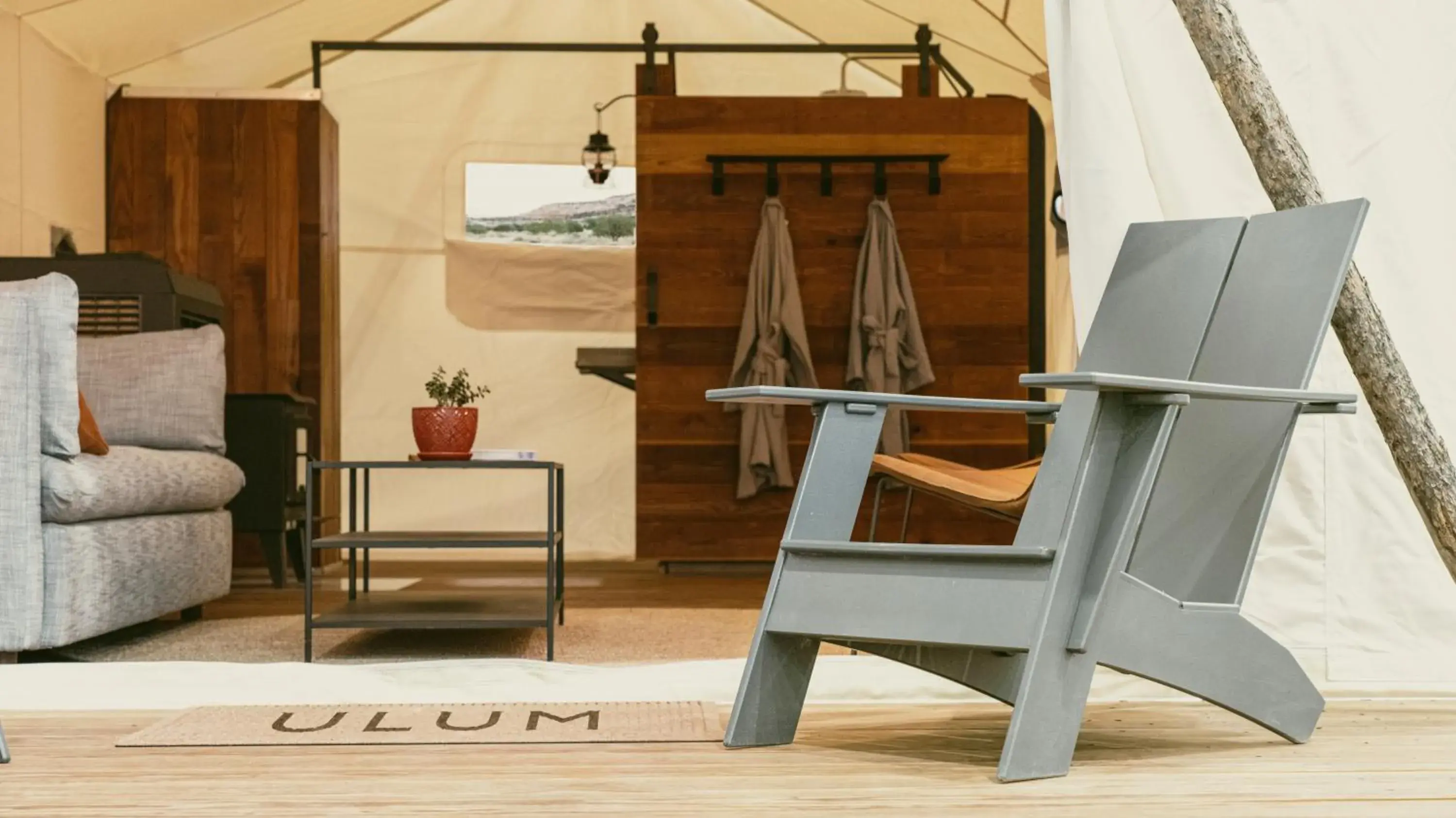 Tent in ULUM Moab Tent in ULUM Moab