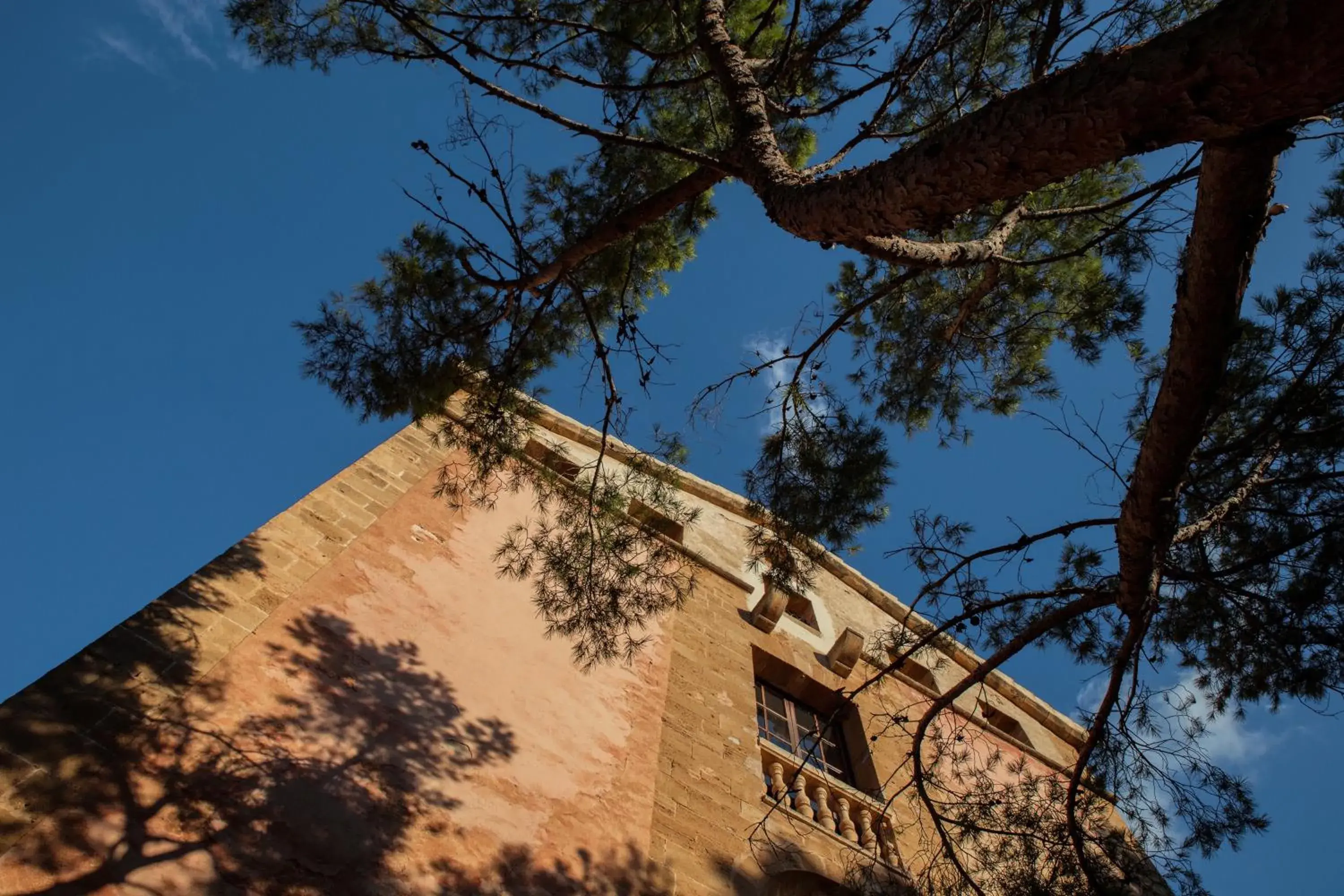 Property building in Petit Hotel Hostatgeria La Victoria Property building in Petit Hotel Hostatgeria La Victoria